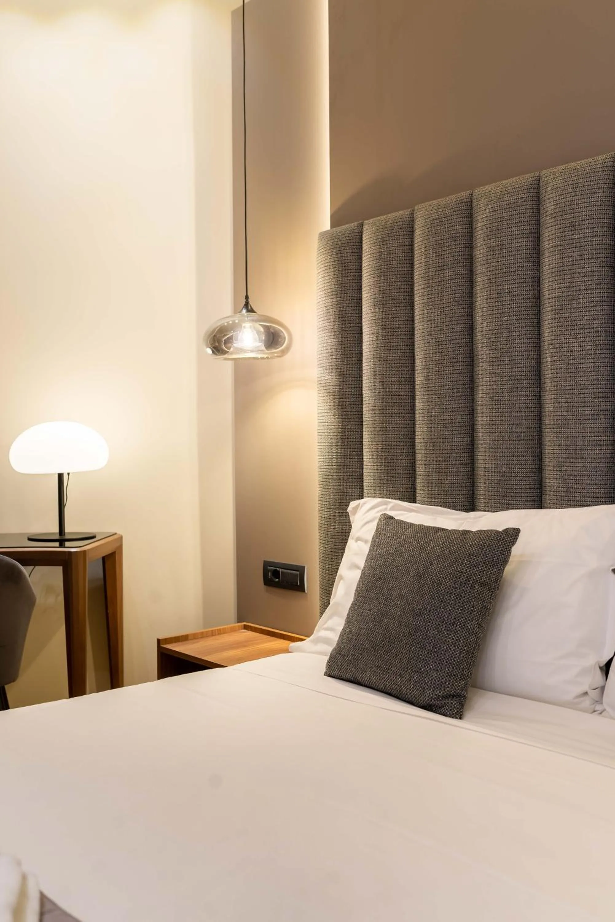 Bed in ELICAL Exclusive Private Suites