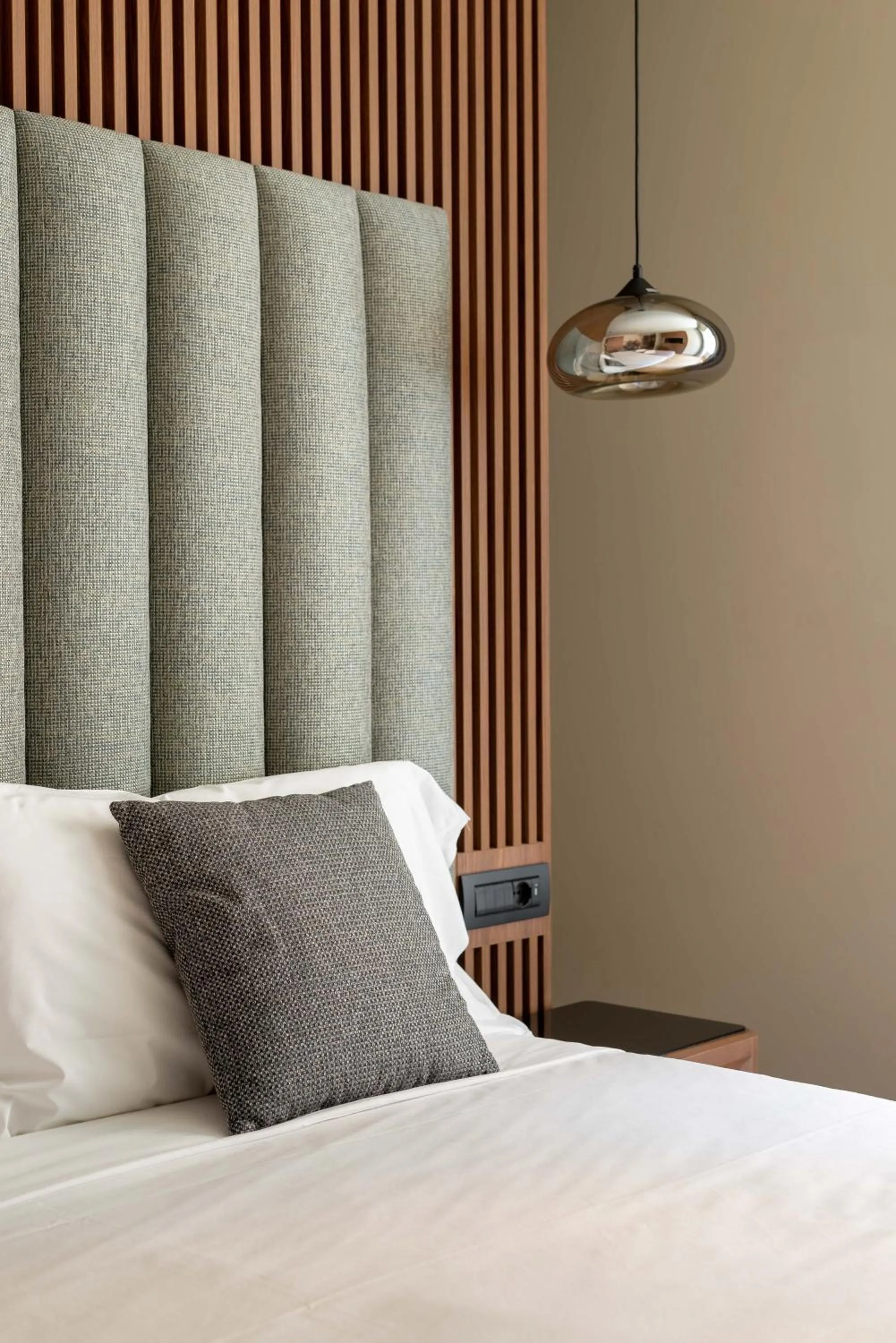 Bed in ELICAL Exclusive Private Suites