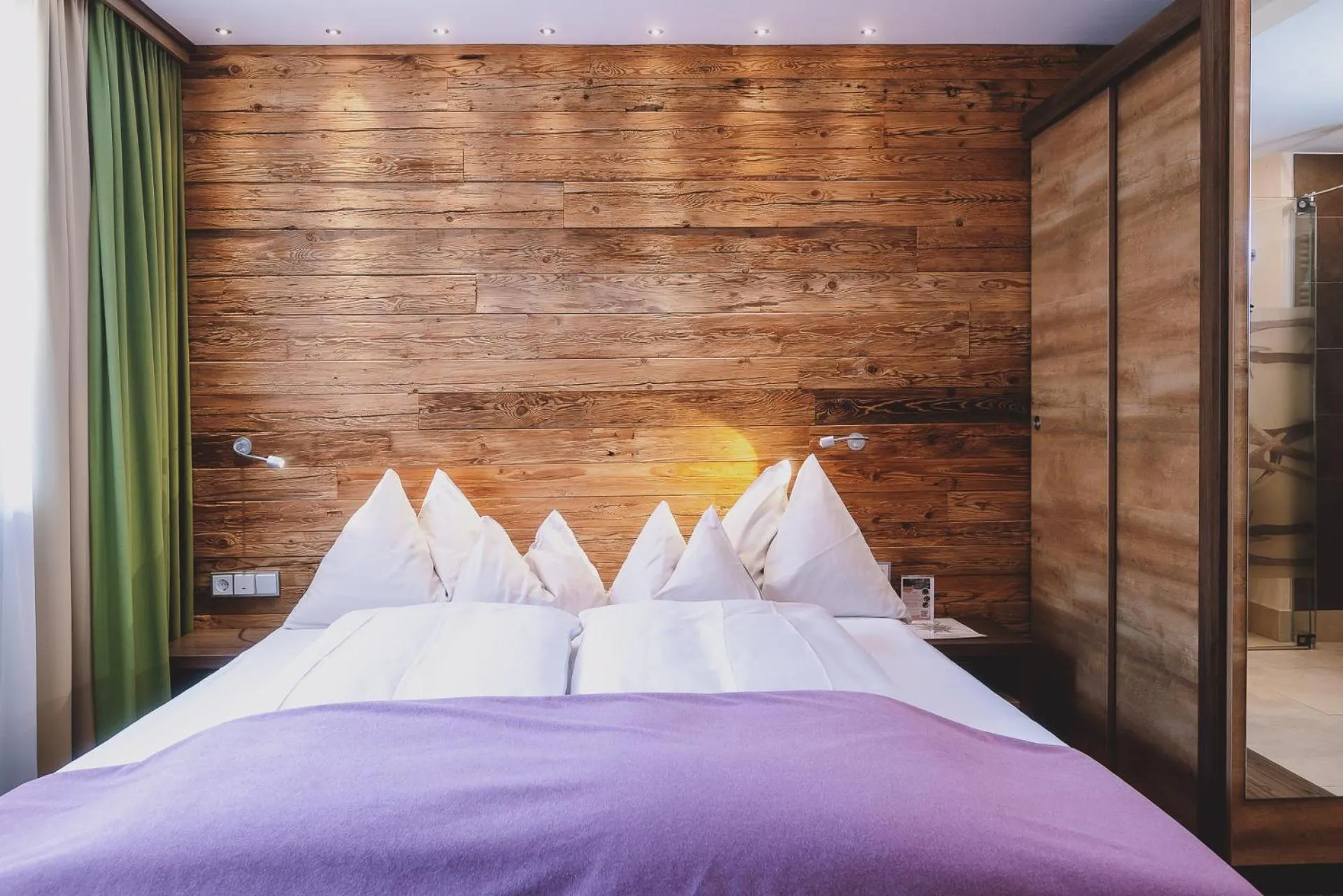 Bed in Hotel DIE SONNE