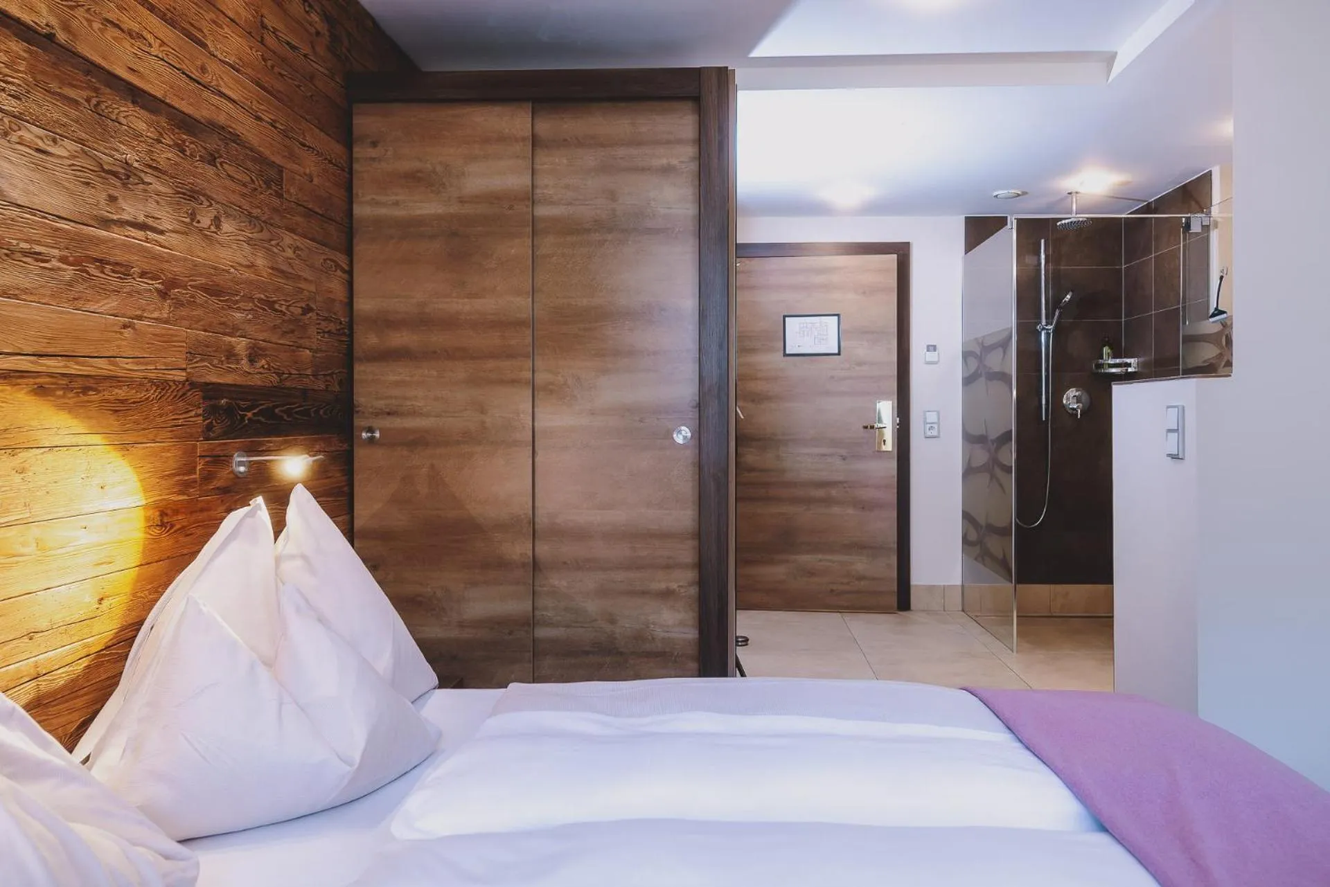 Bed in Hotel DIE SONNE