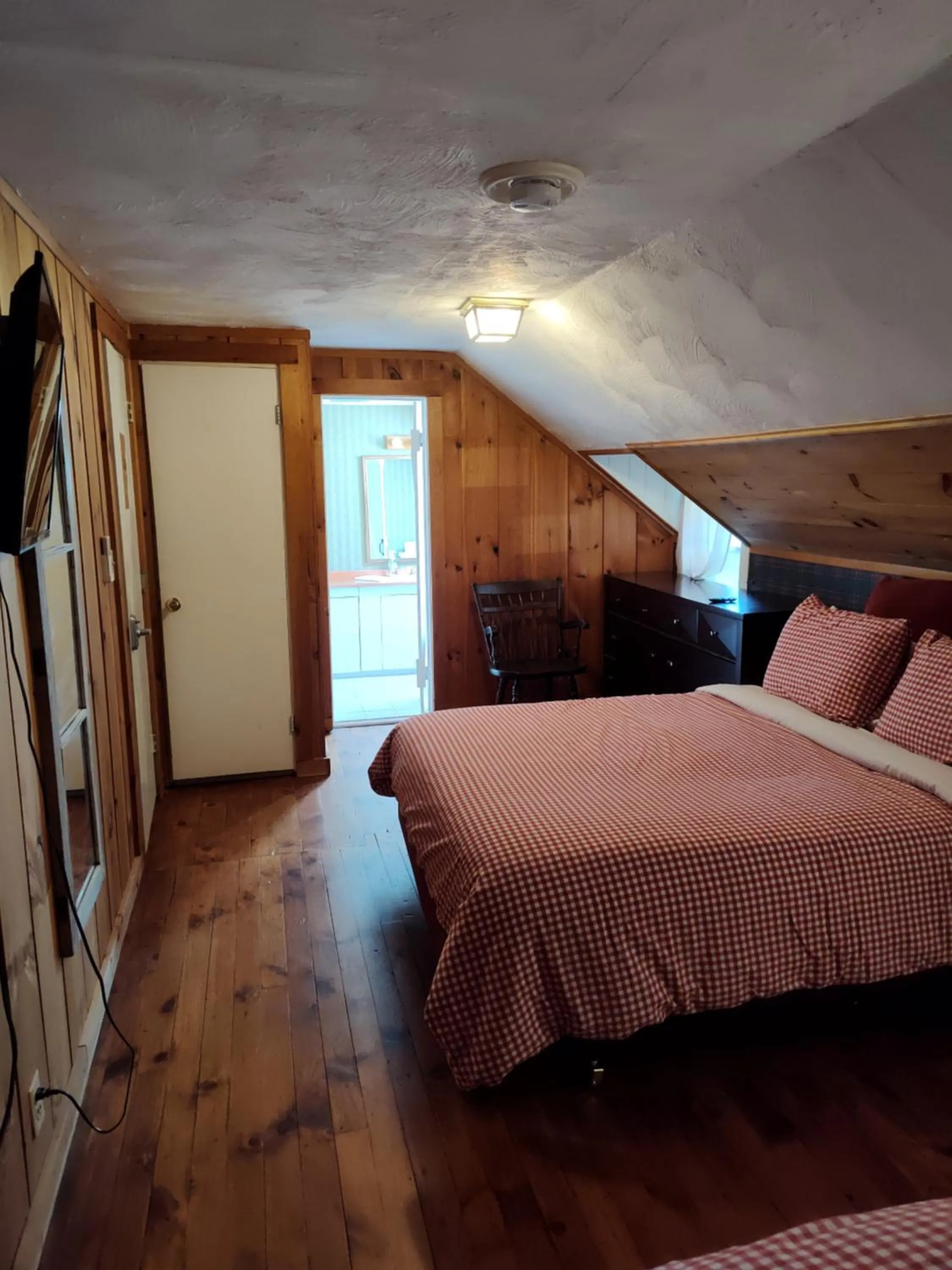 Bed in Doveberry Inn