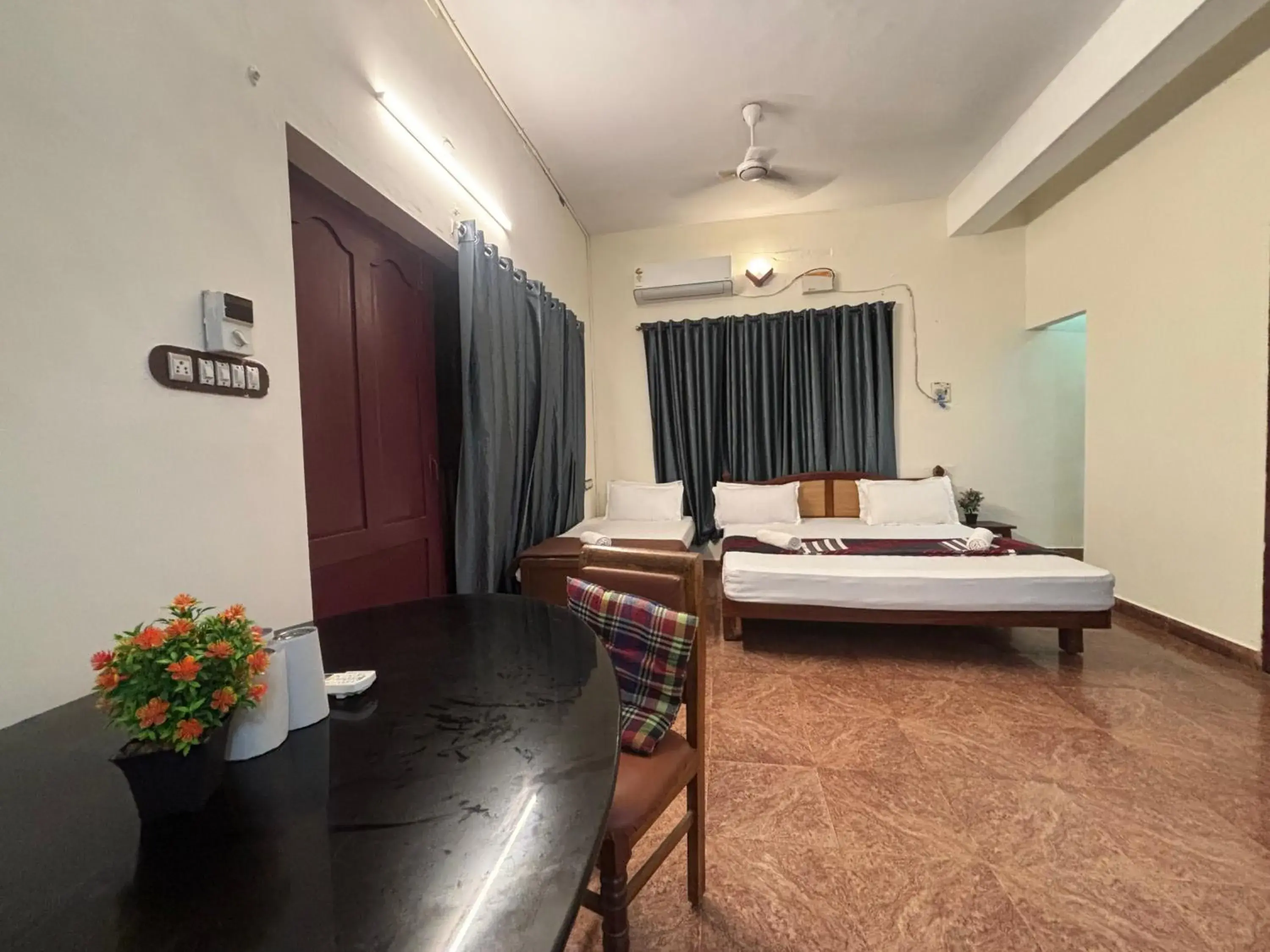 Bed in The Ocean Park Beach Resort Bed in The Ocean Park Beach Resort