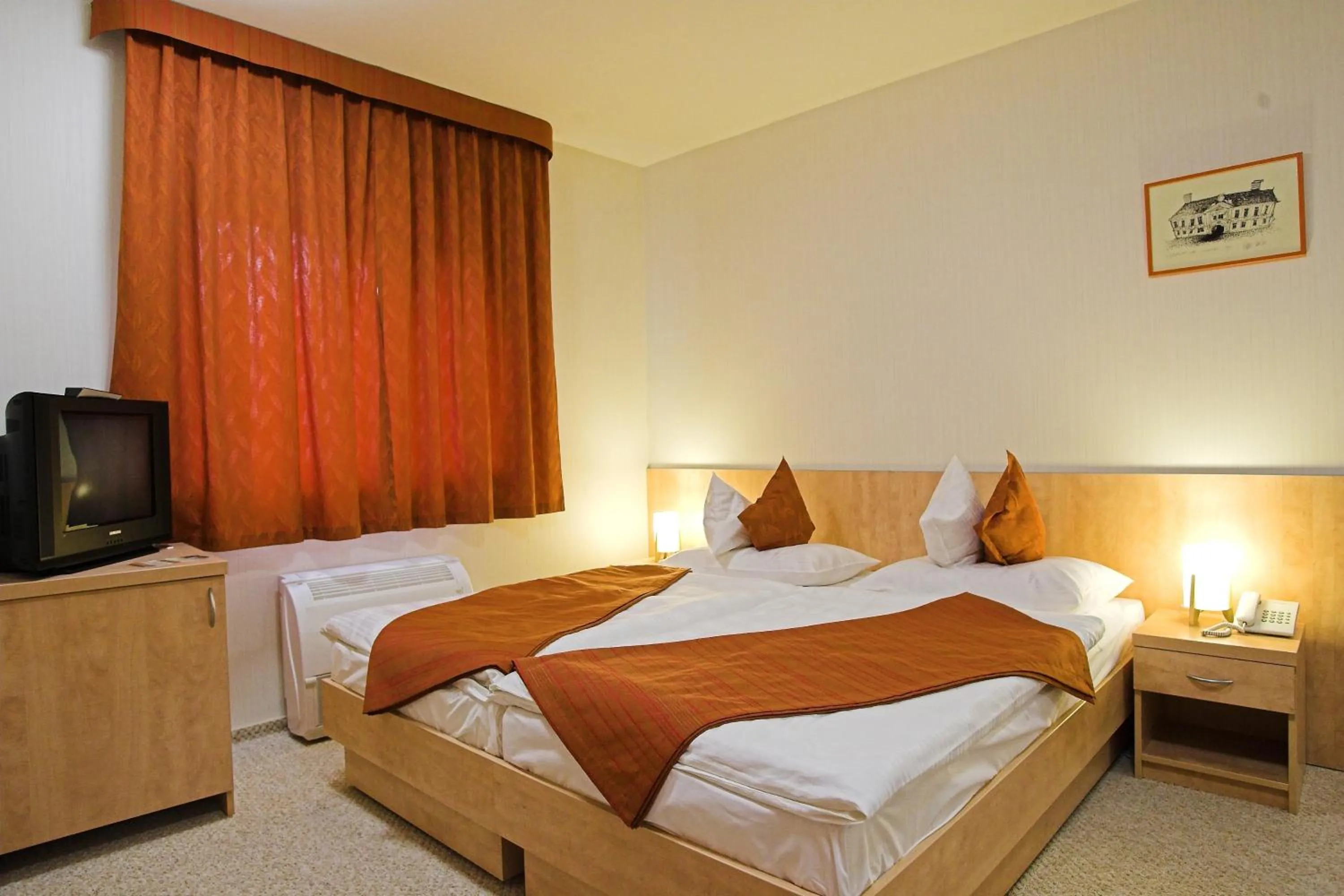 Photo of the whole room, Bed in Völgyikút Ház