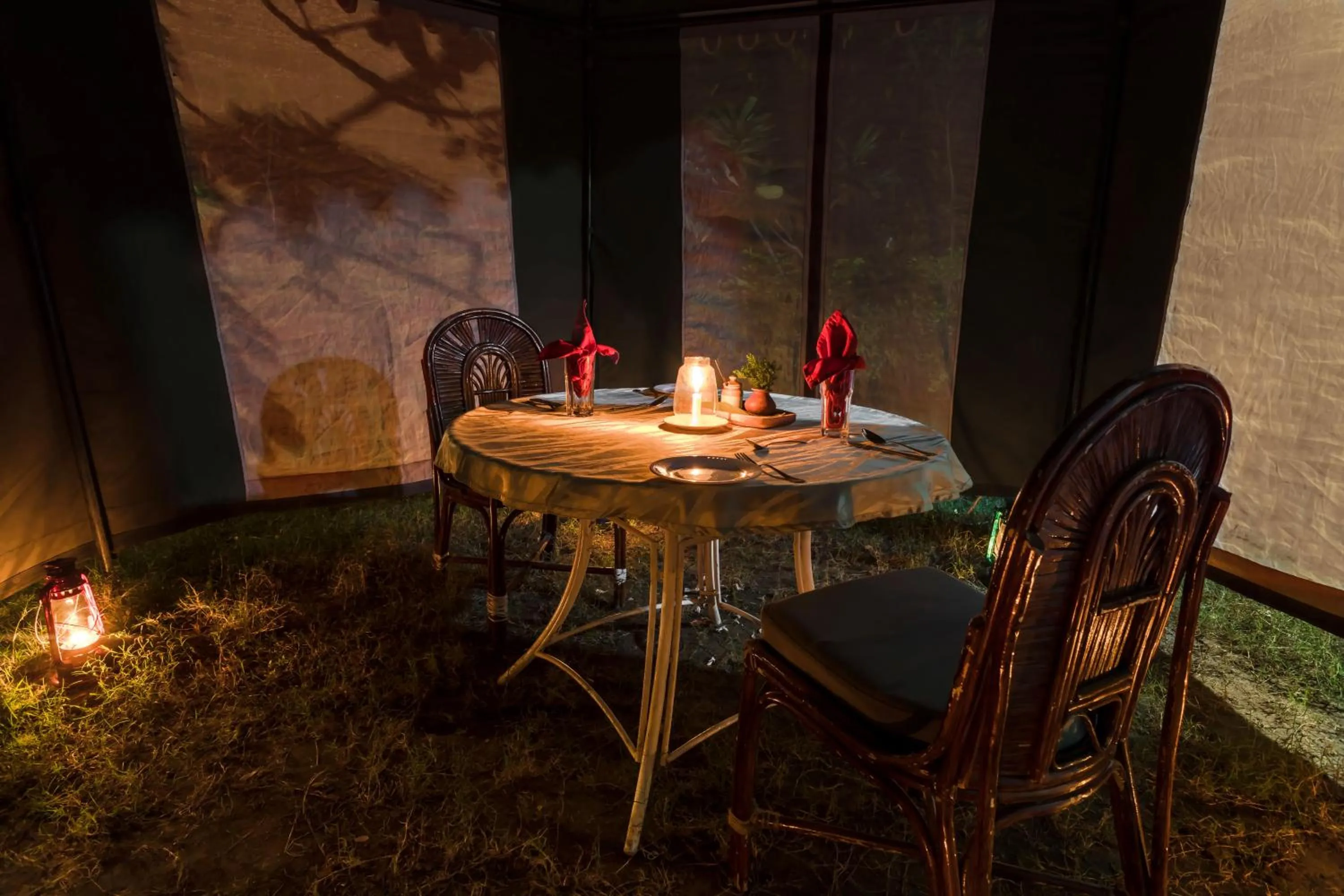 Dining area in Pench Jungle Camp