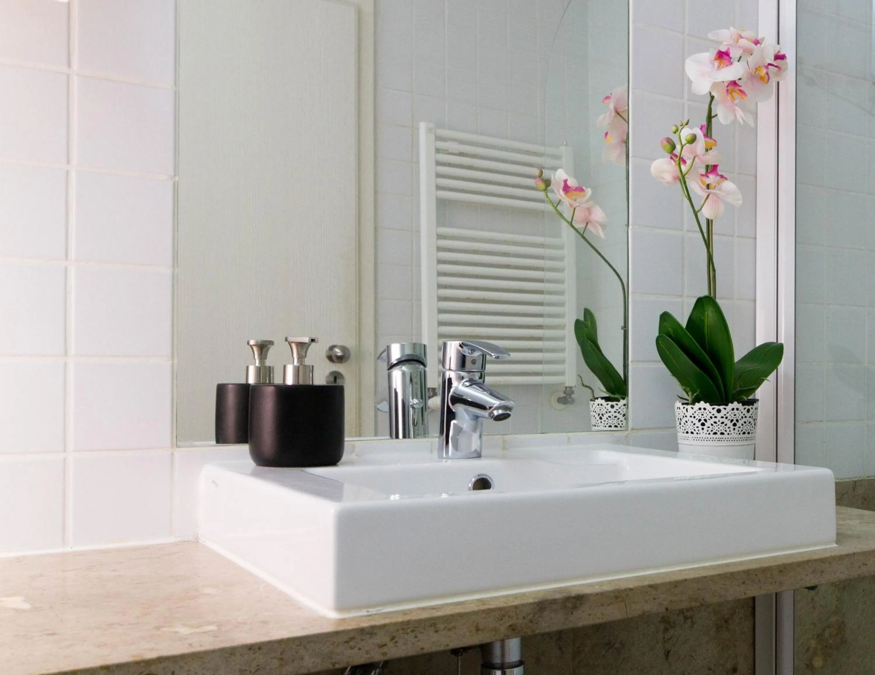 Bathroom in Oriente Rio Apartments by APT IIN - Parque das Nações