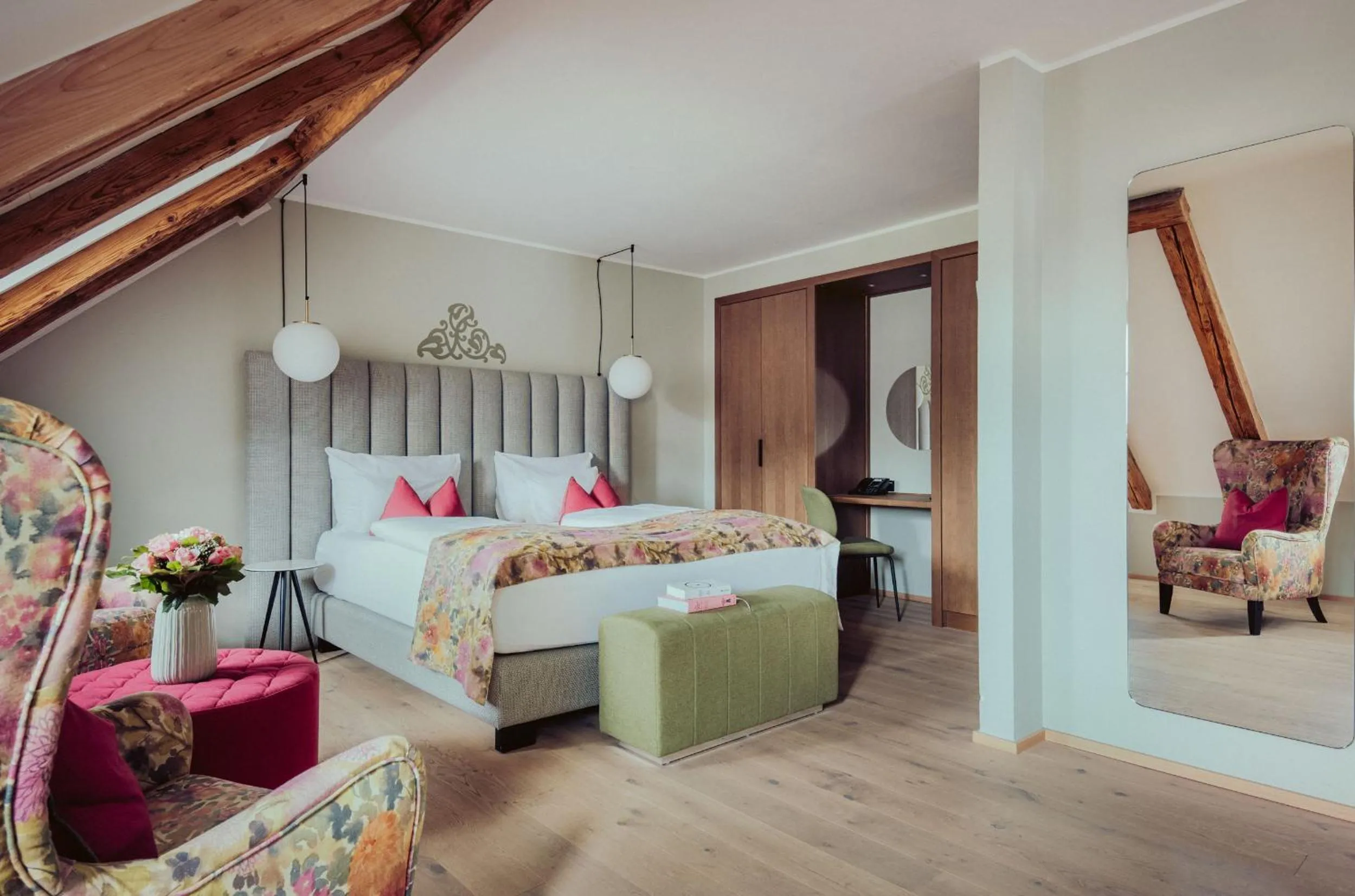 Bed in Romantik Spa Hotel Elixhauser Wirt