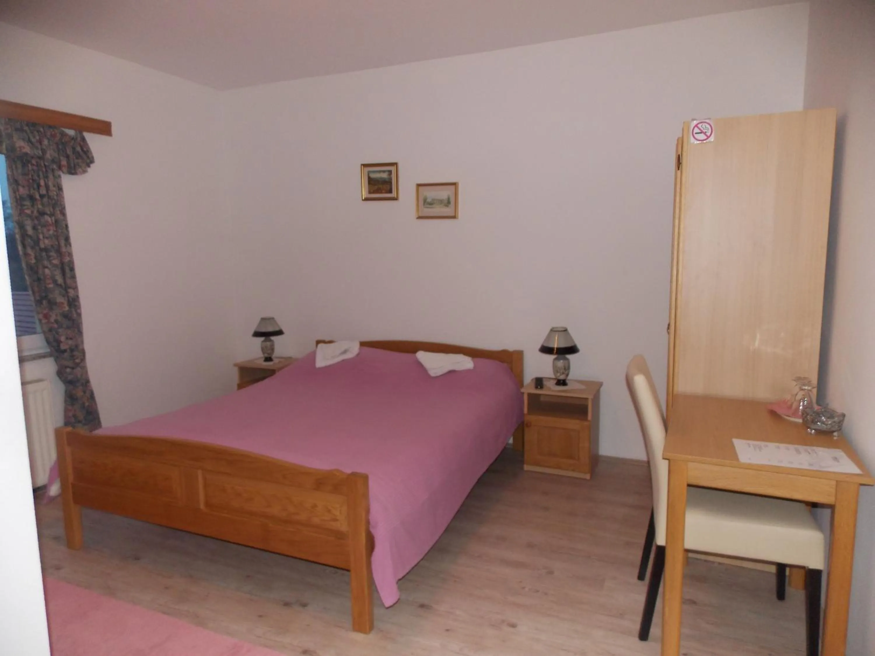 Standard Double Room - single occupancy in restoran i prenoćište Egghus