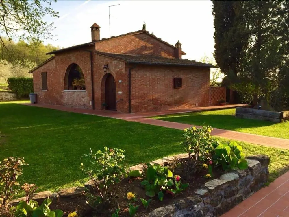 Property building in Agriturismo Cavalierino