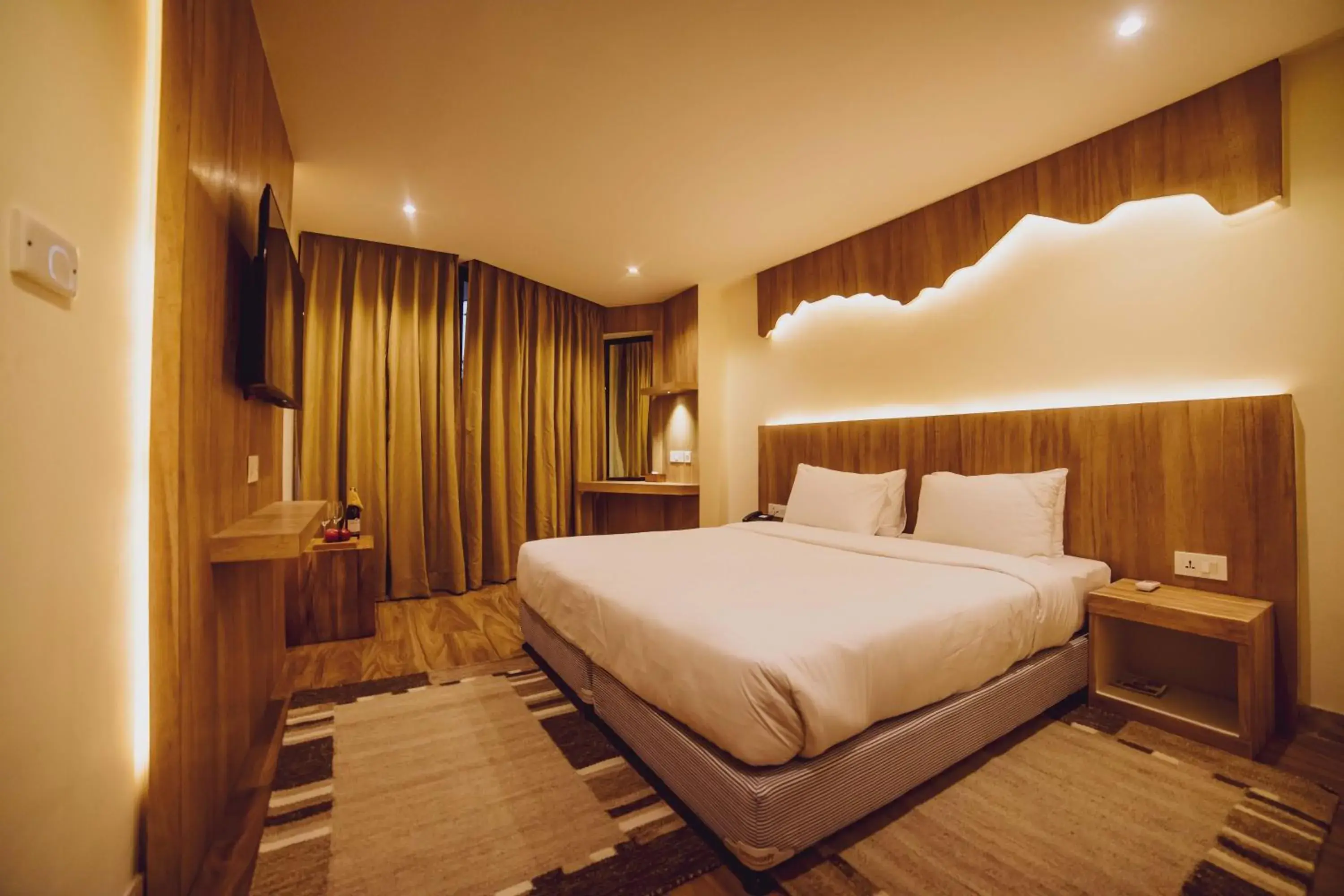 Photo of the whole room, Bed in Aabas Pokhara by Barahi Hospitality Photo of the whole room, Bed in Aabas Pokhara by Barahi Hospitality