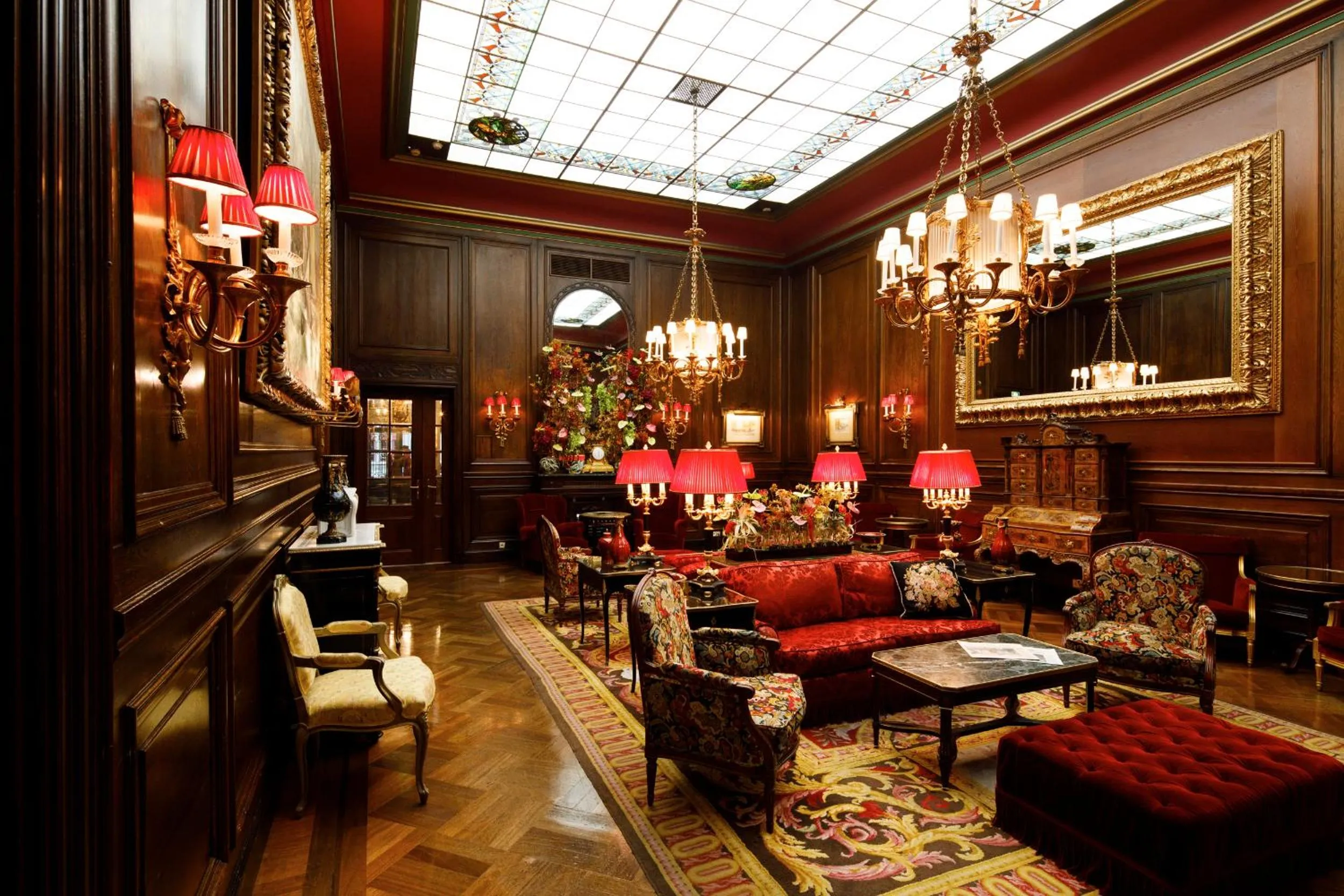 Seating area in Hotel Sacher Wien