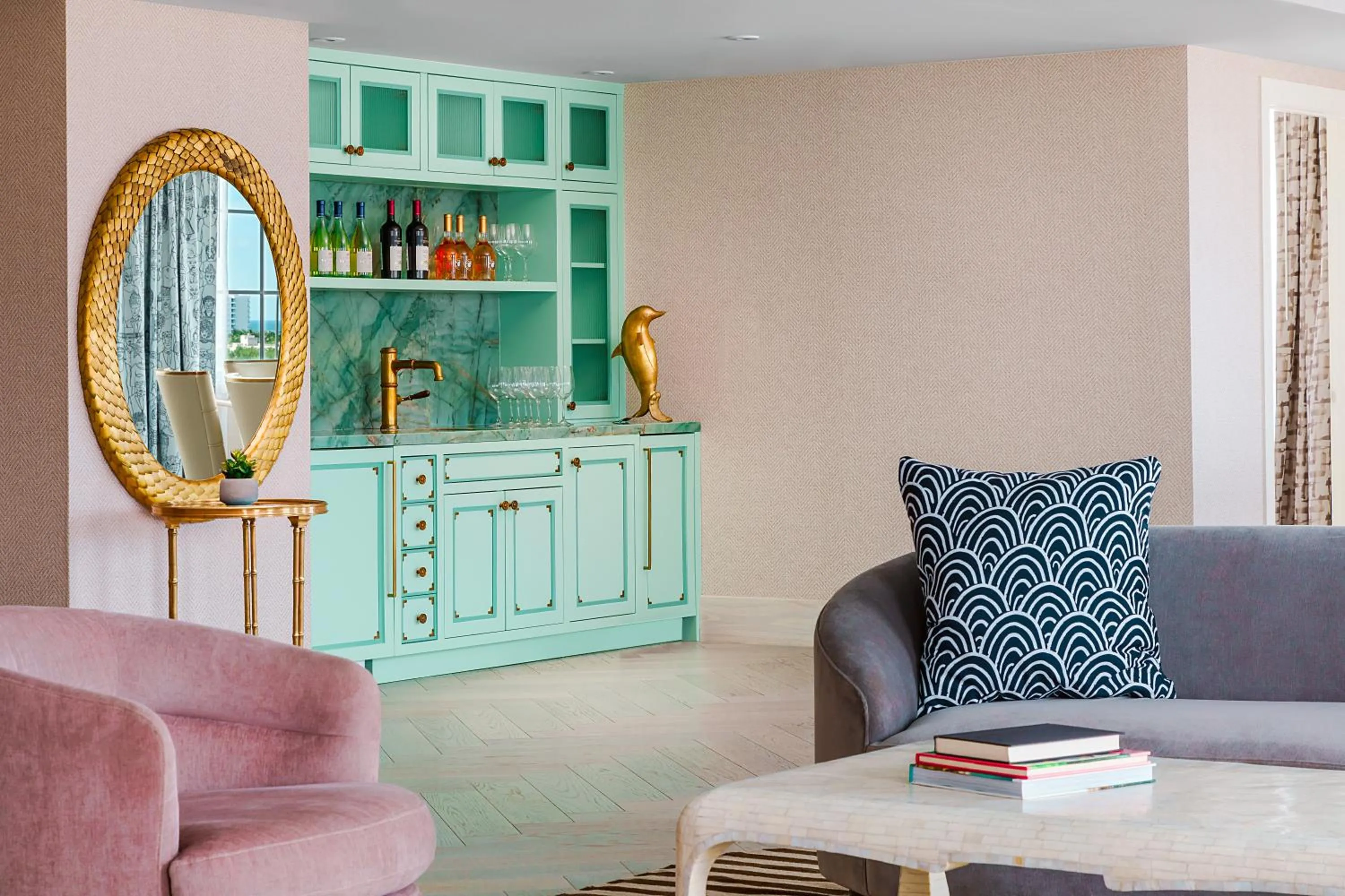 minibar in The Goodtime Hotel, Miami Beach a Tribute Portfolio Hotel