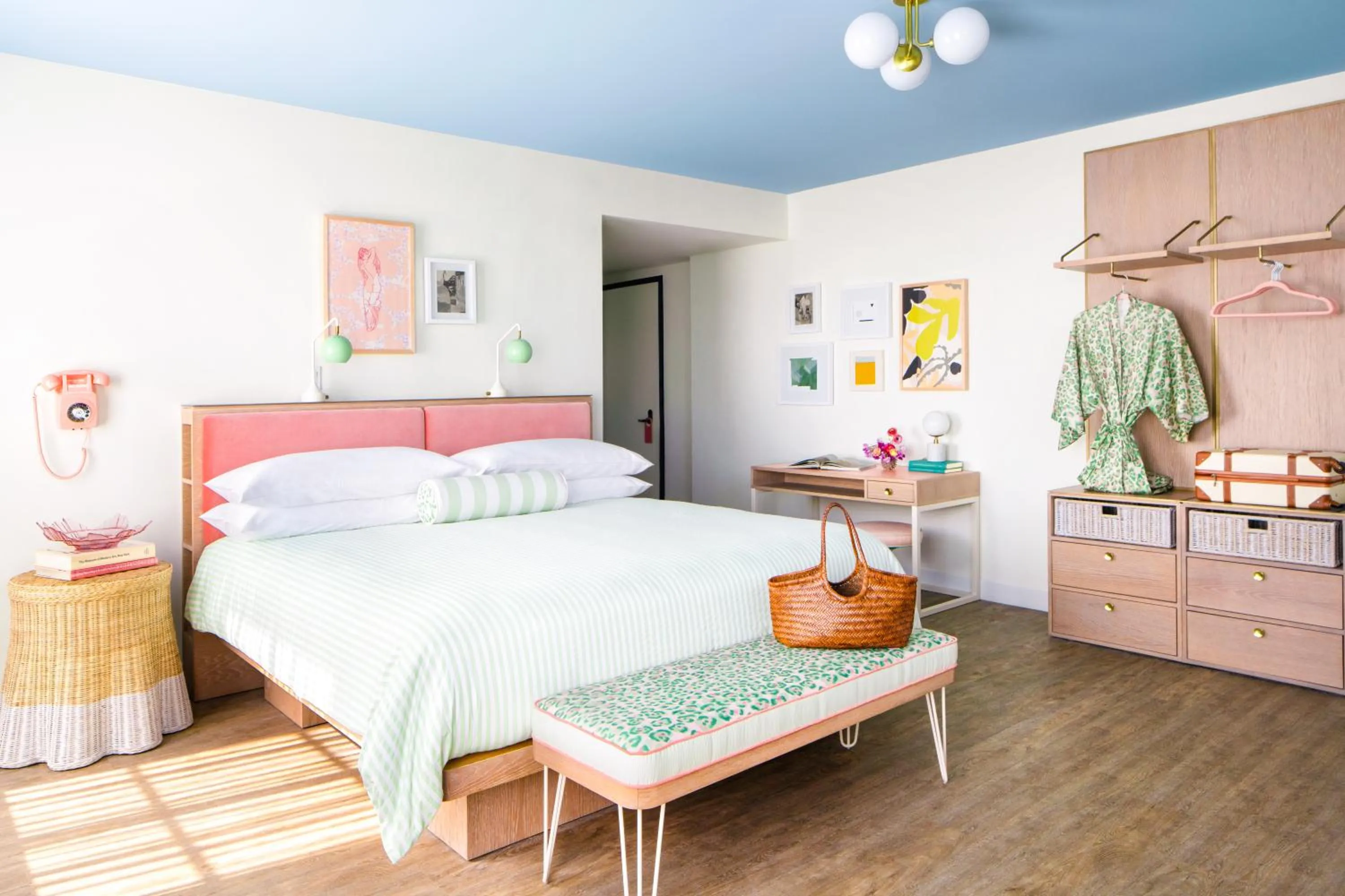 Bedroom, Bed in The Goodtime Hotel, Miami Beach a Tribute Portfolio Hotel