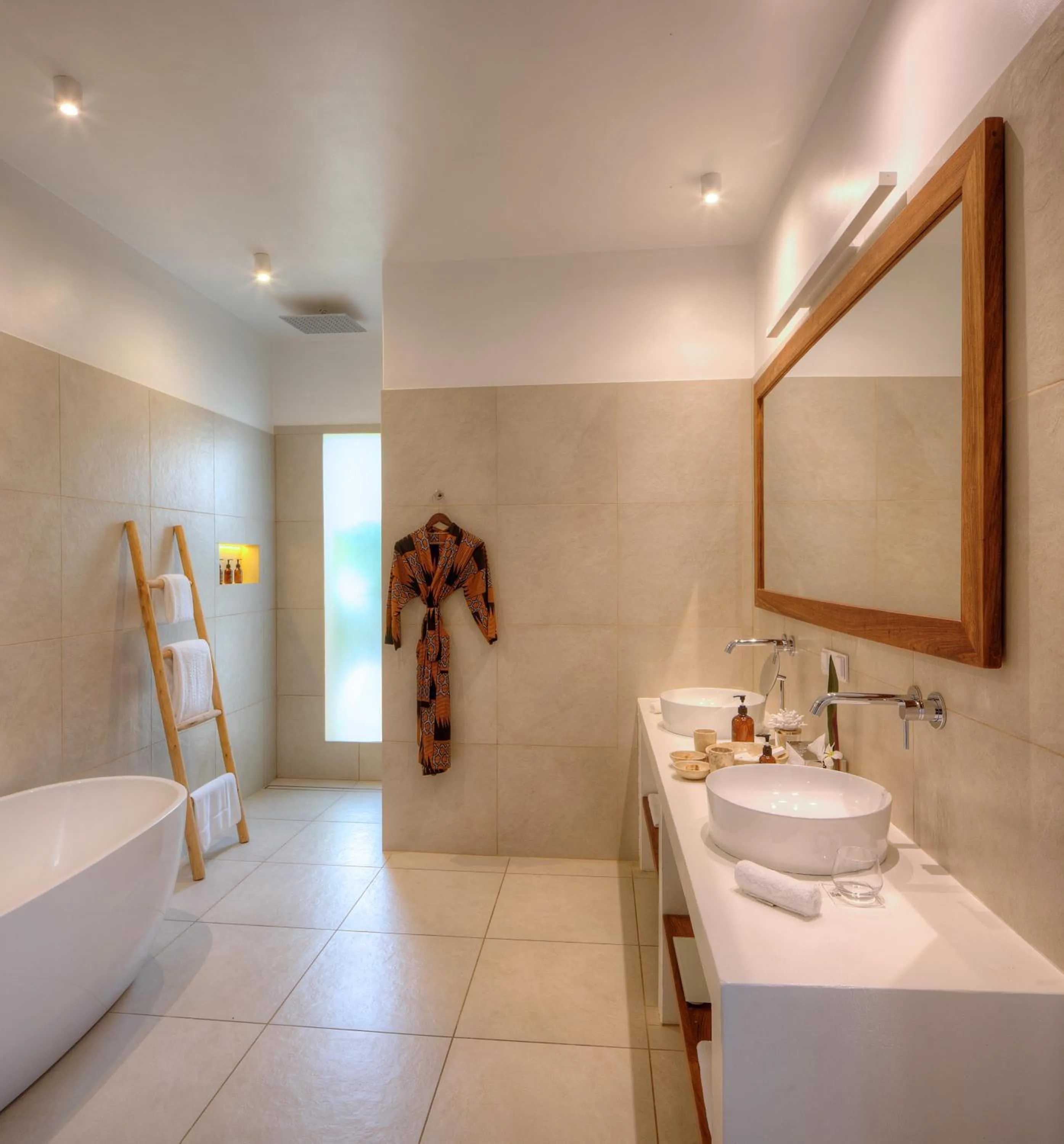 Shower in Zanzibar White Sand Luxury Villas & Spa - Relais & Chateaux