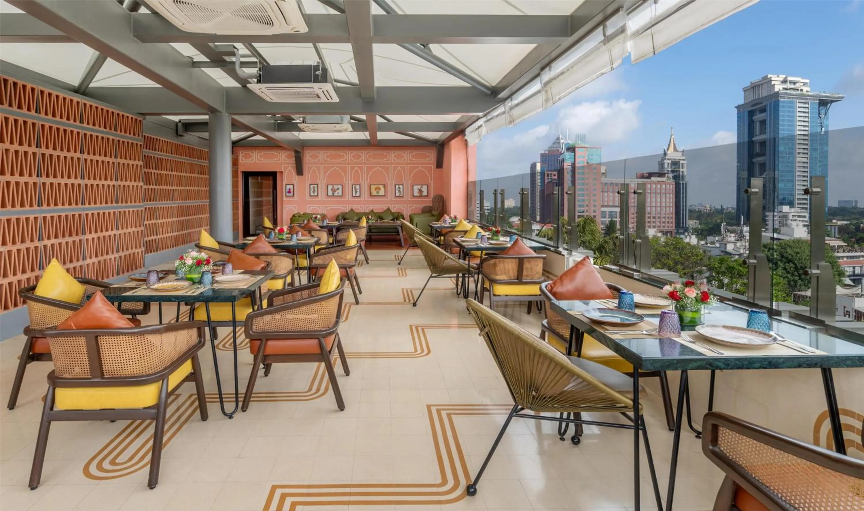 Restaurant/places to eat in St Mark's Hotel Bengaluru, a member of Radisson Individuals