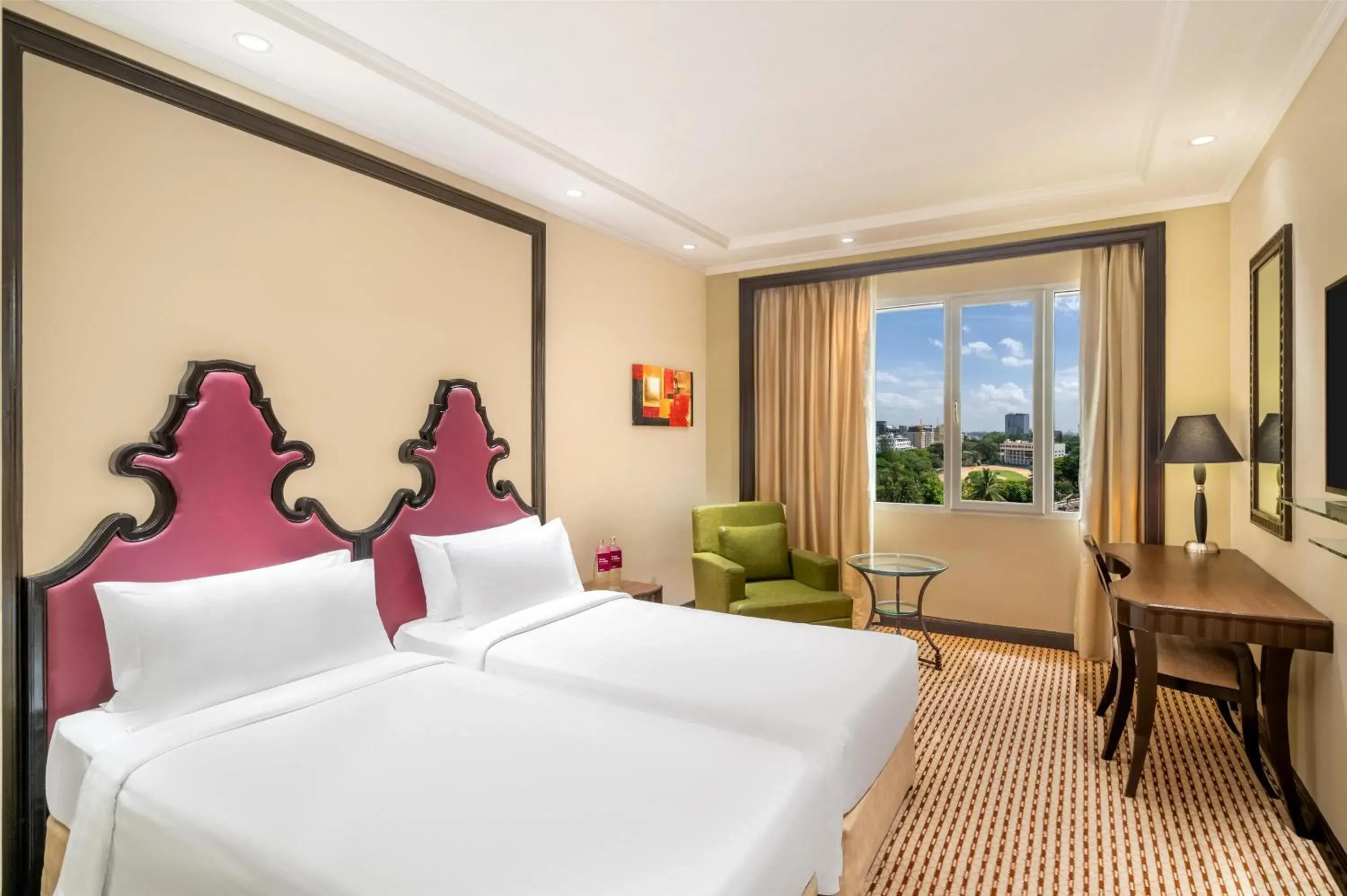 Bedroom, Bed in St Mark's Hotel Bengaluru, a member of Radisson Individuals Bedroom, Bed in St Mark's Hotel Bengaluru, a member of Radisson Individuals