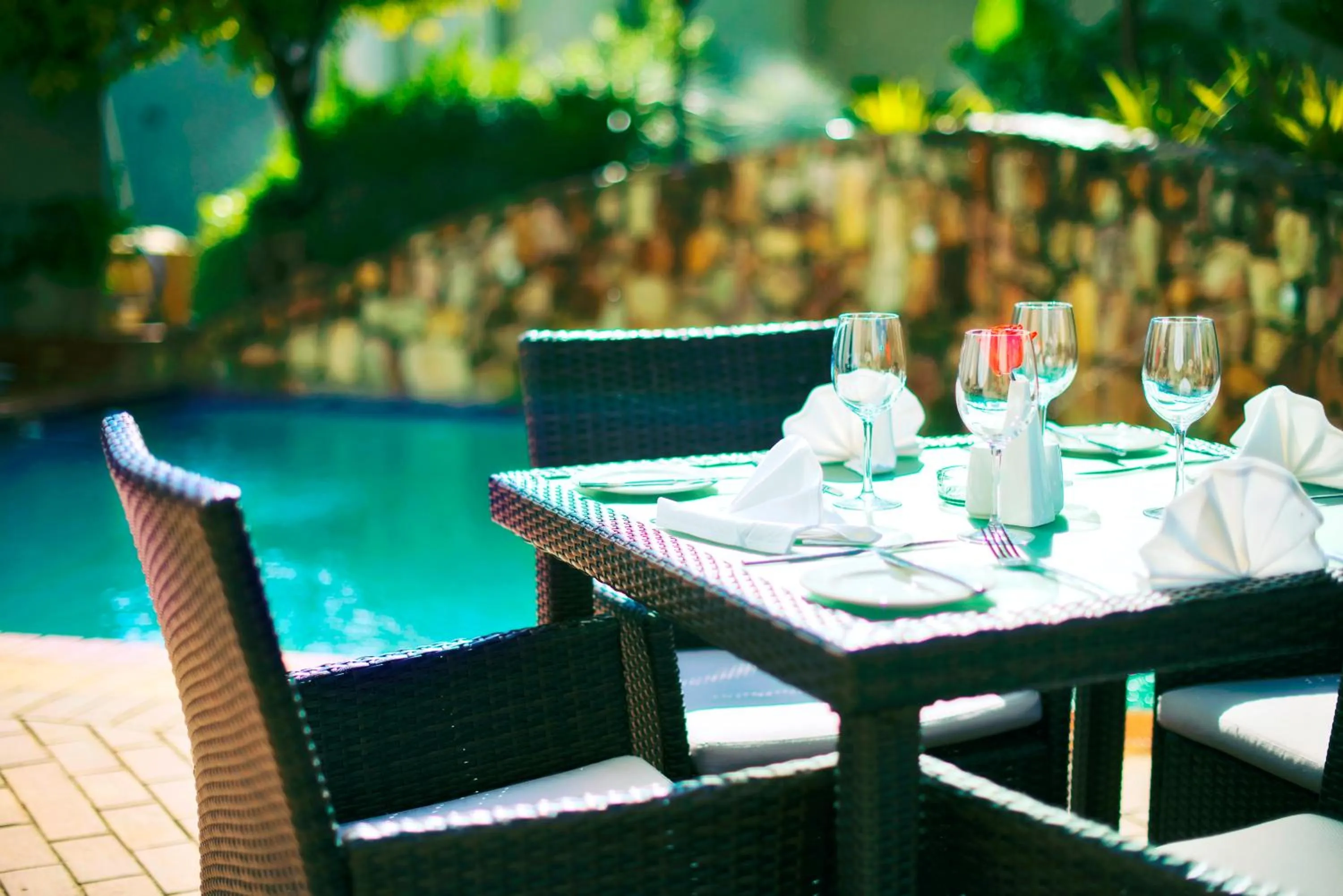 Restaurant/places to eat in Premier Hotel Midrand