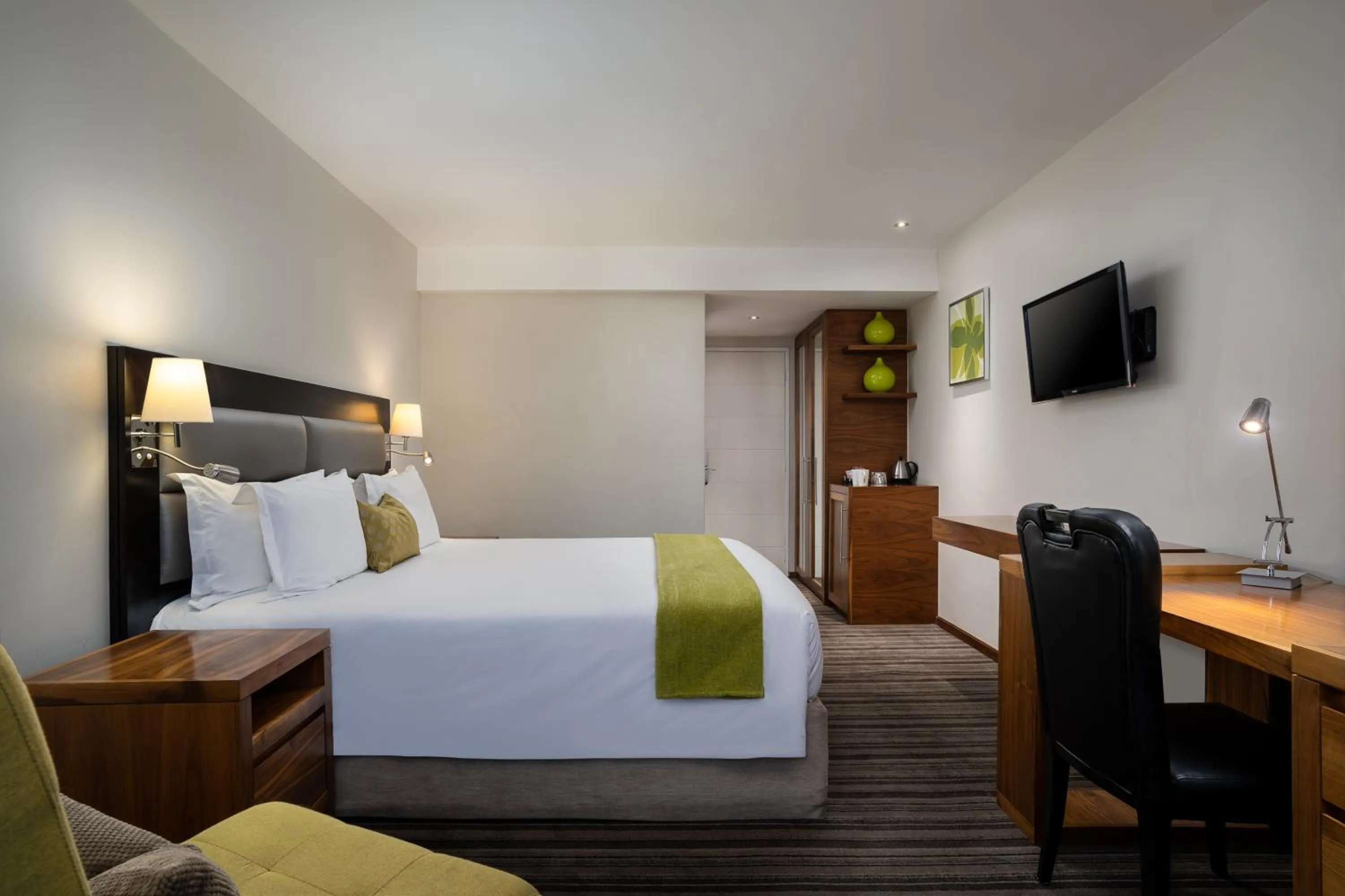 Bedroom, Bed in Premier Hotel Midrand