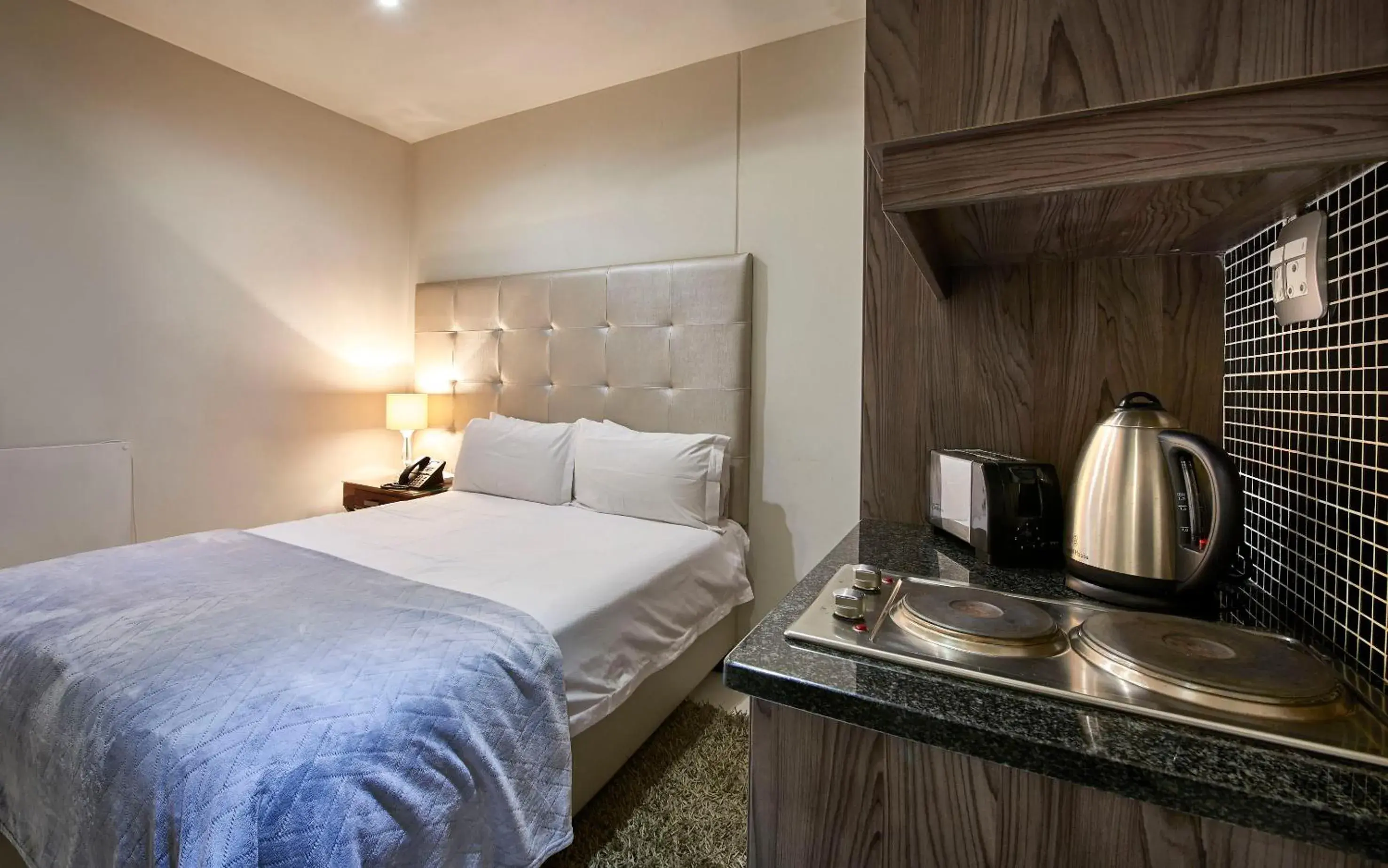 Shower, Bed in Dynasty Forest Sandown Self Catering Hotel Shower, Bed in Dynasty Forest Sandown Self Catering Hotel