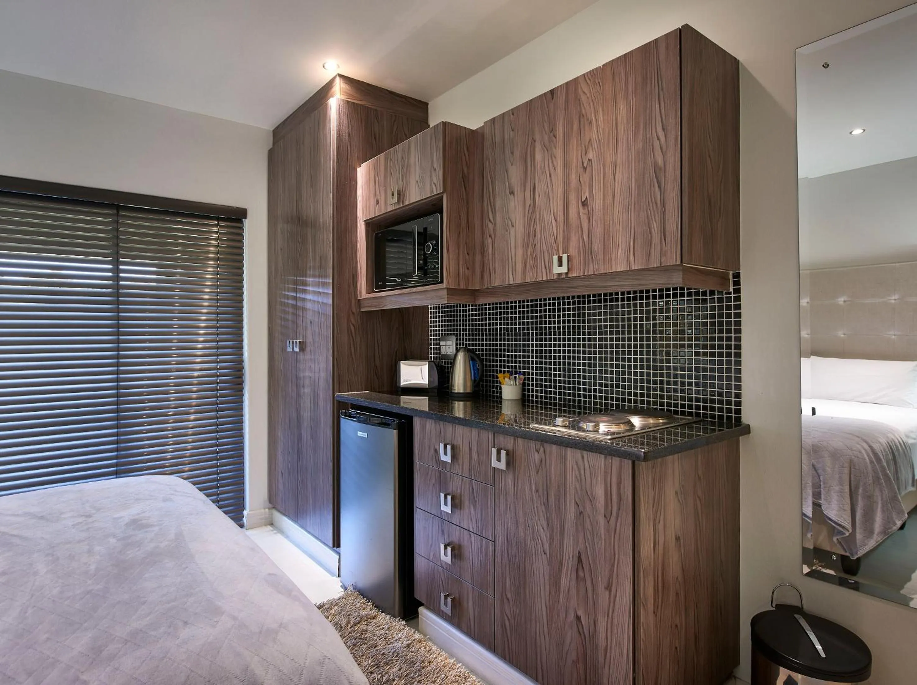 View (from property/room), Bed in Dynasty Forest Sandown Self Catering Hotel