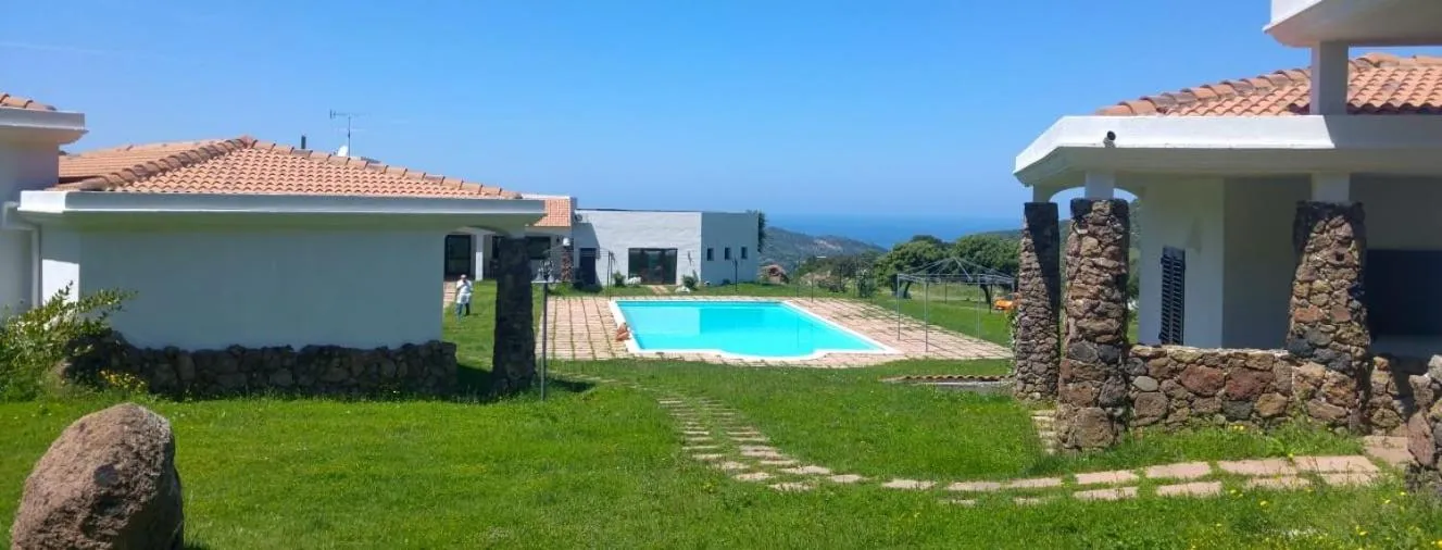 Swimming pool in La Fattoria