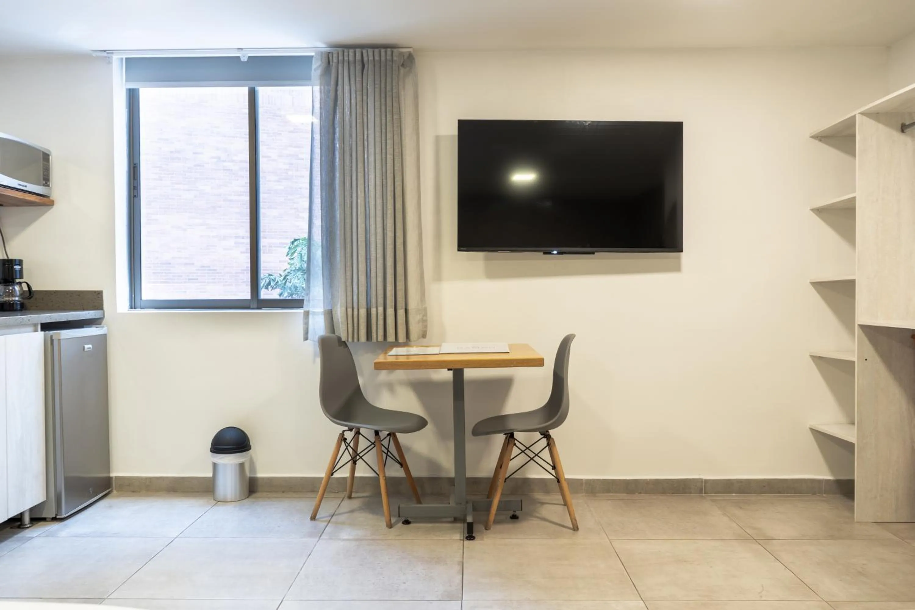 TV and multimedia in Hotel Bambu Milla De Oro