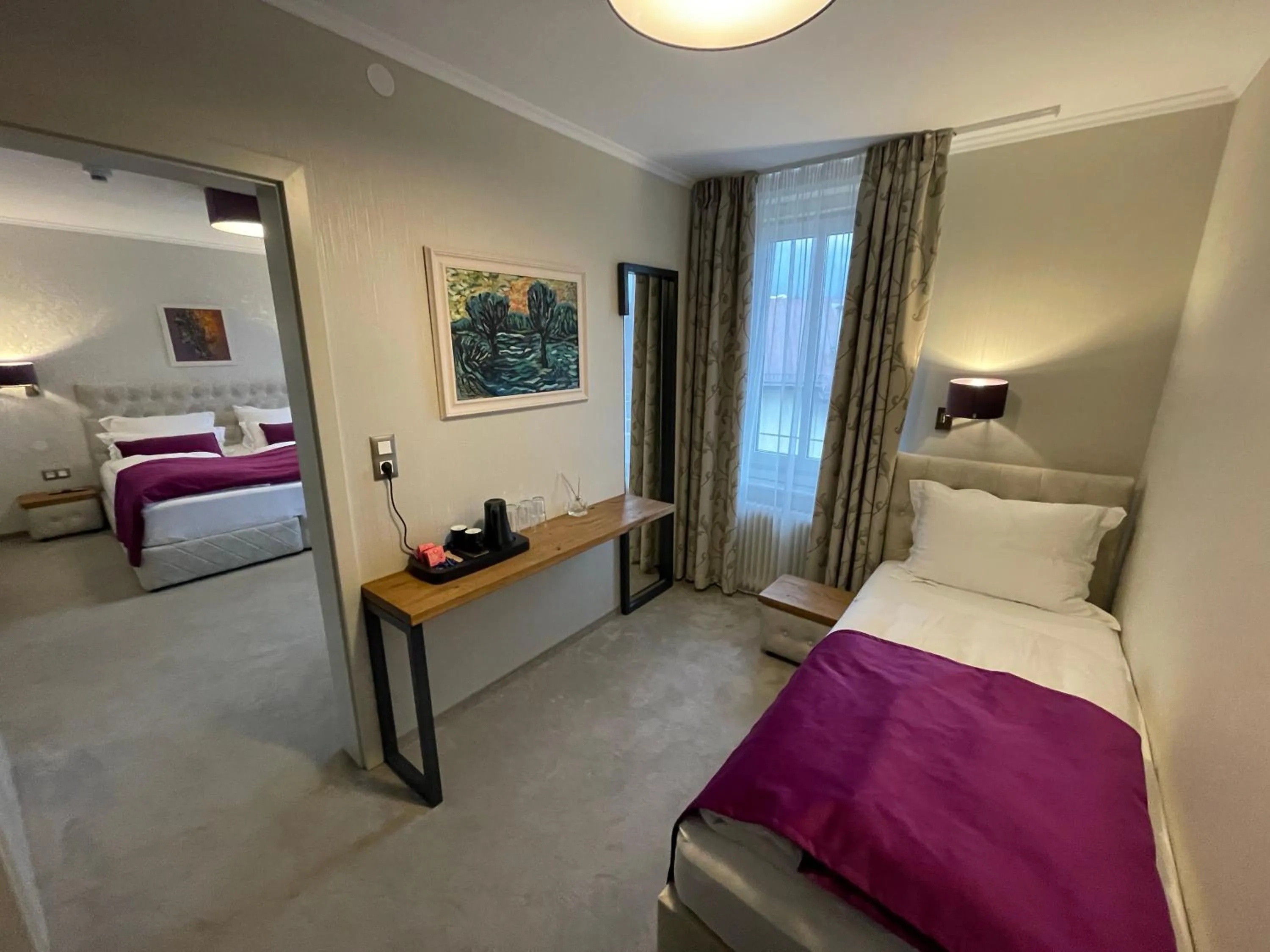 View (from property/room), Bed in Hotel Radetzky