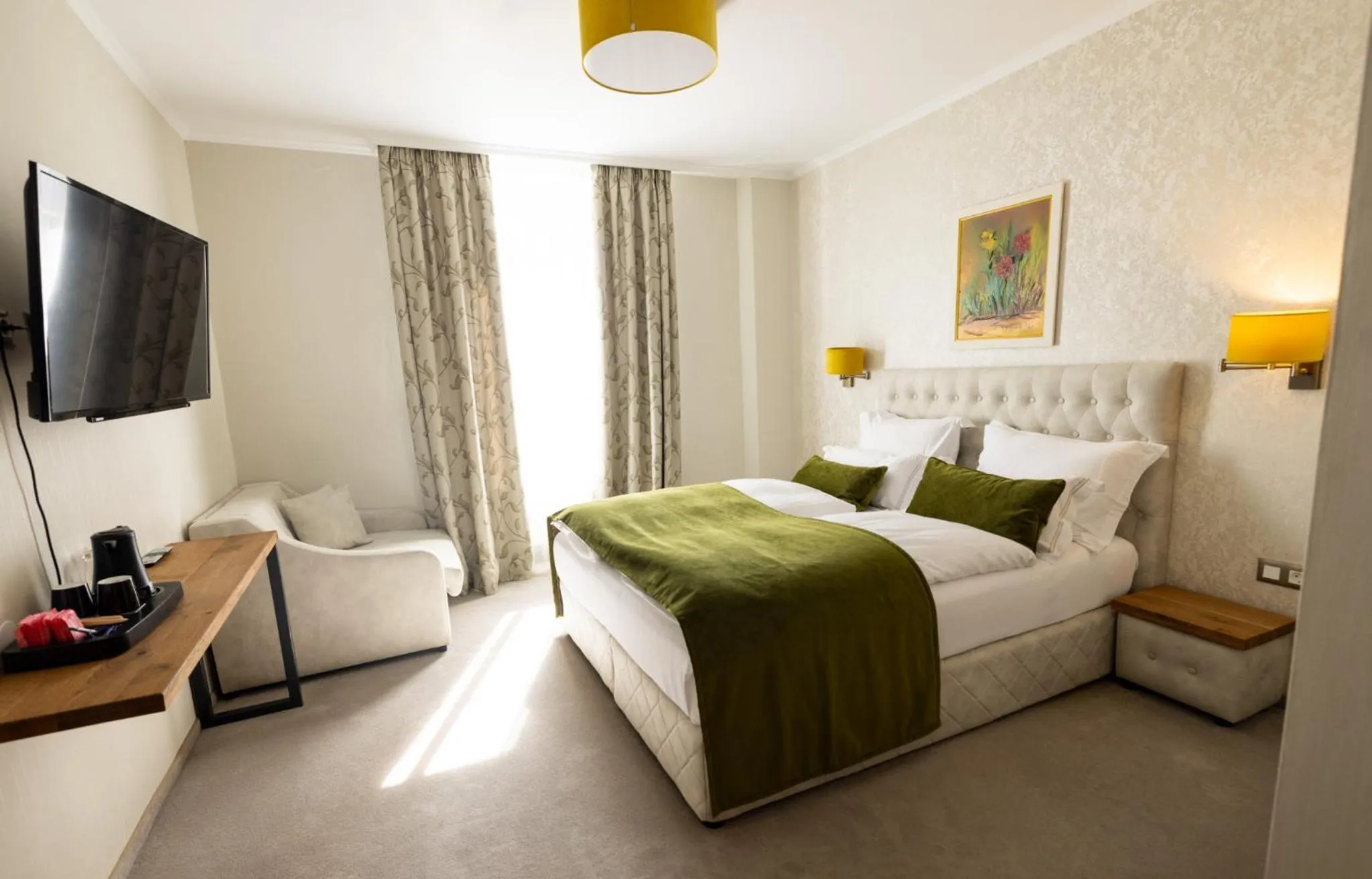 Photo of the whole room, Bed in Hotel Radetzky