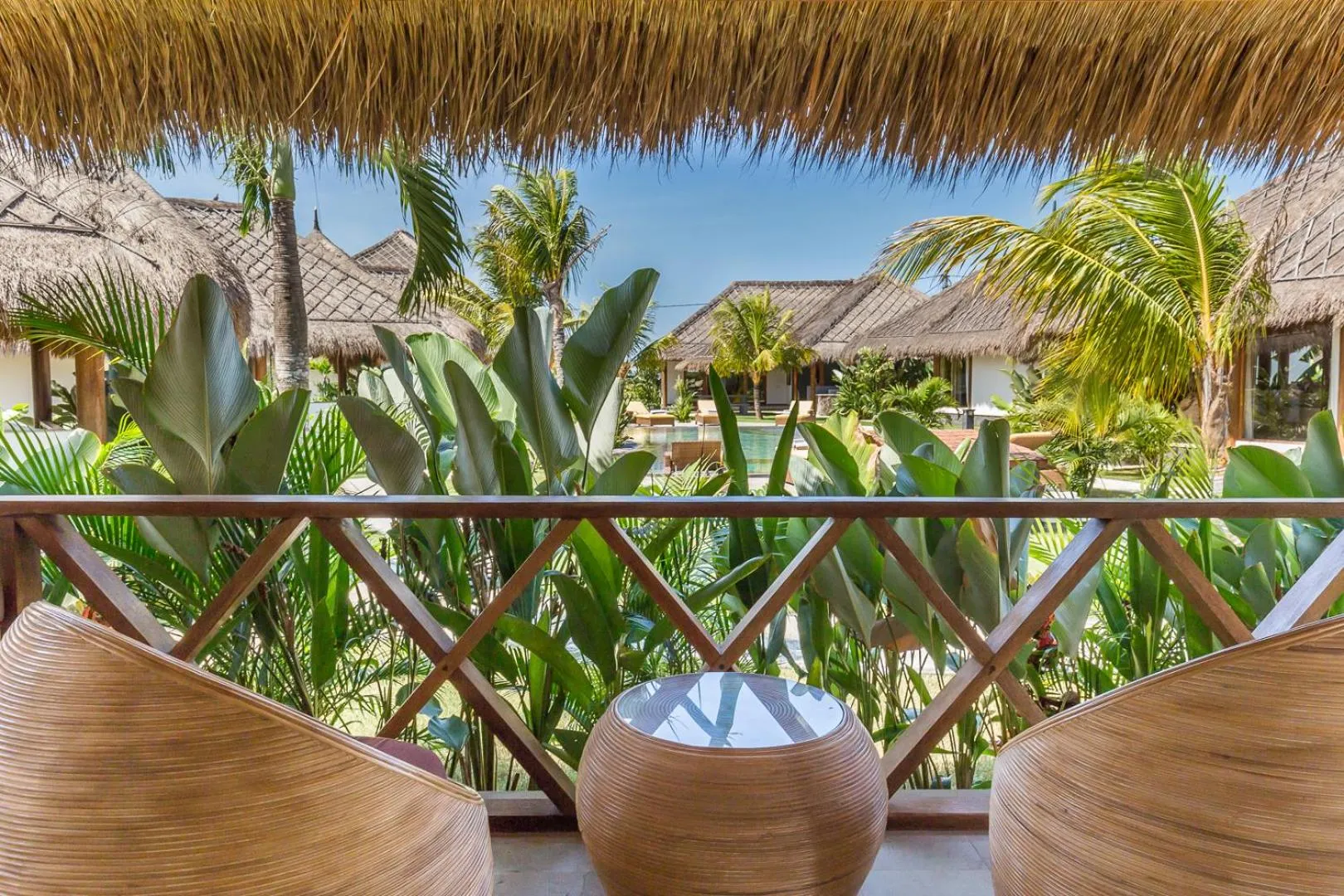 Balcony/Terrace in Emocean Beach Boutique Dive Resort