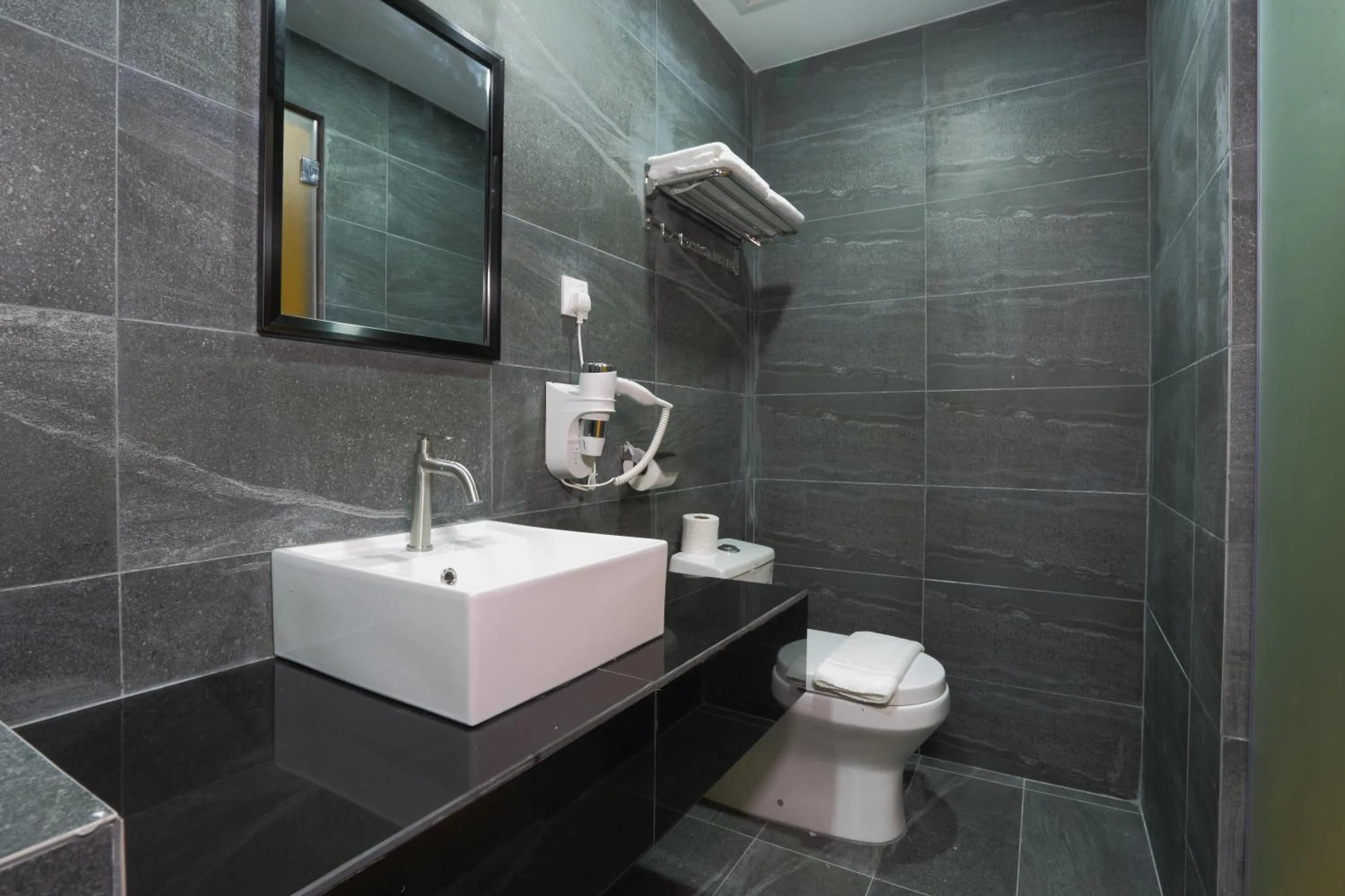 Toilet in YEE HOTEL Permas Jaya