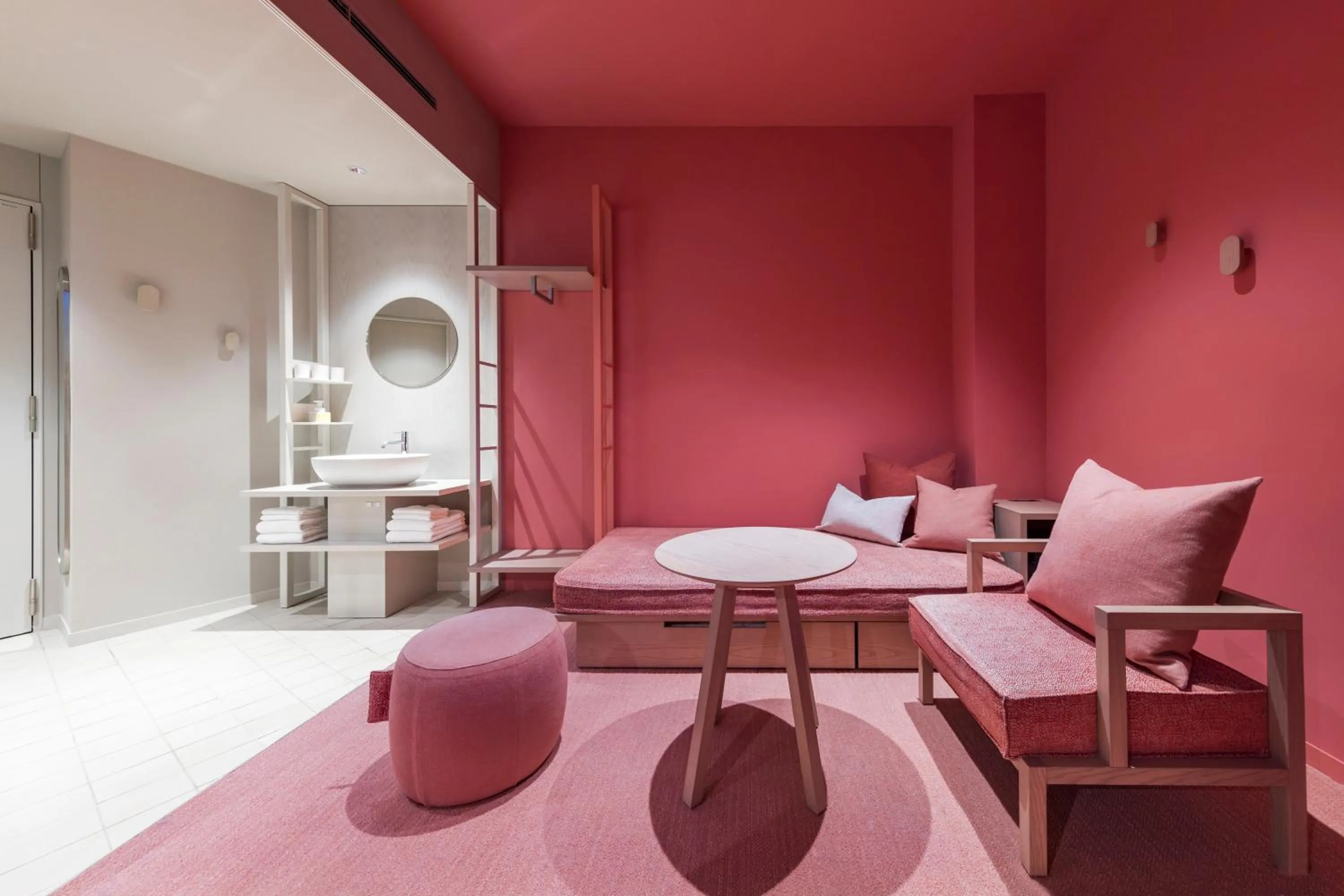 Bed in toggle hotel suidobashi TOKYO