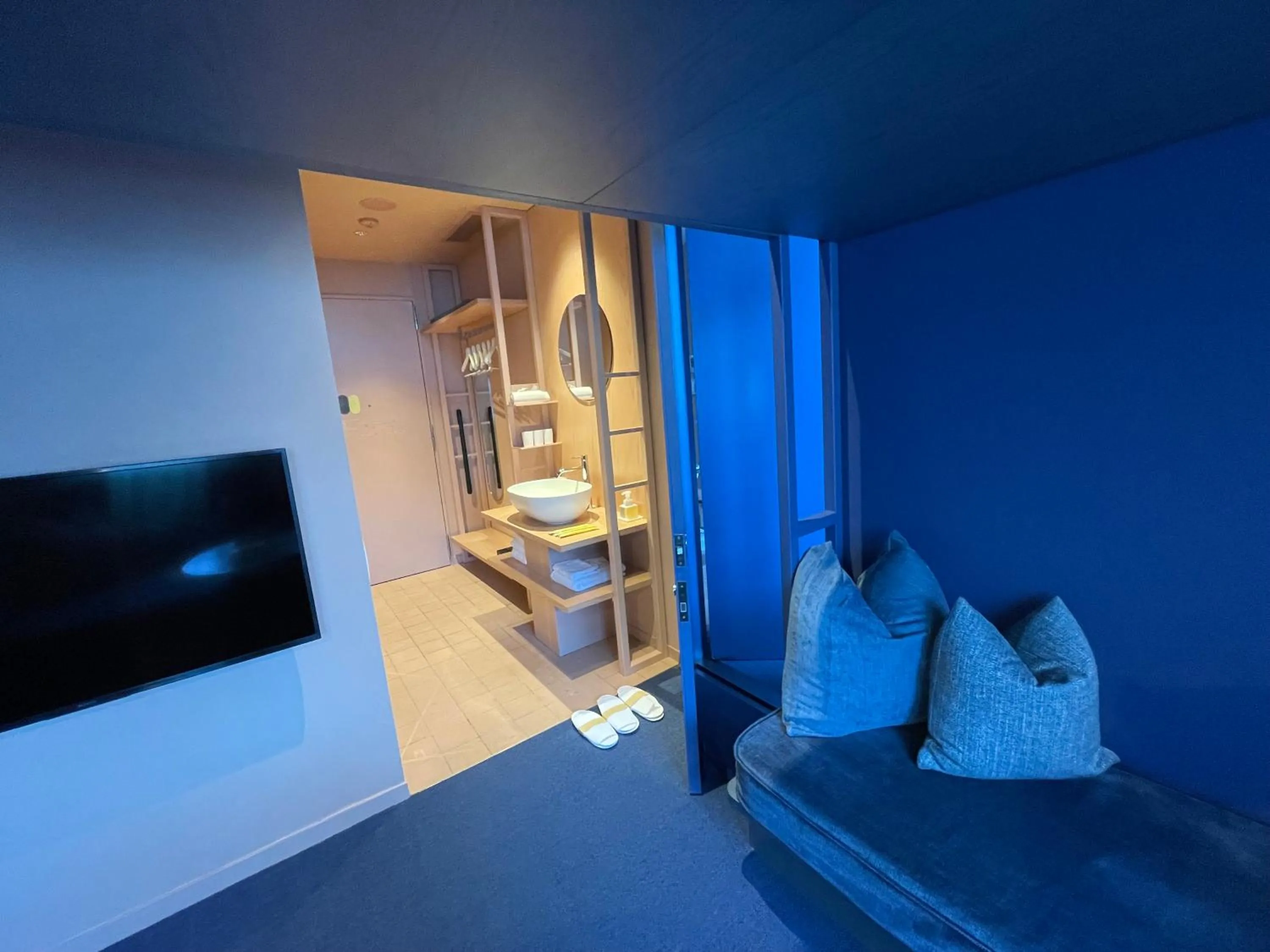 toggle hotel suidobashi TOKYO