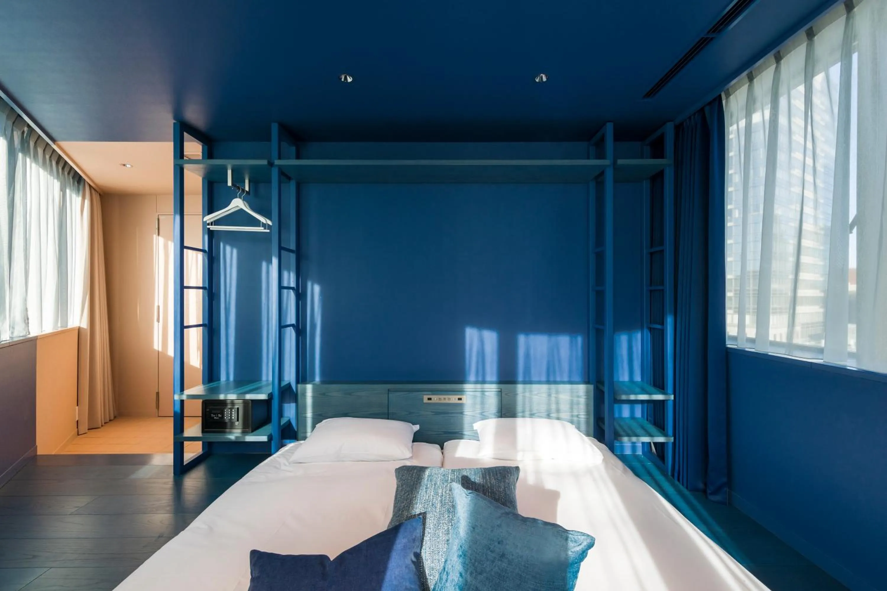 Bed in toggle hotel suidobashi TOKYO