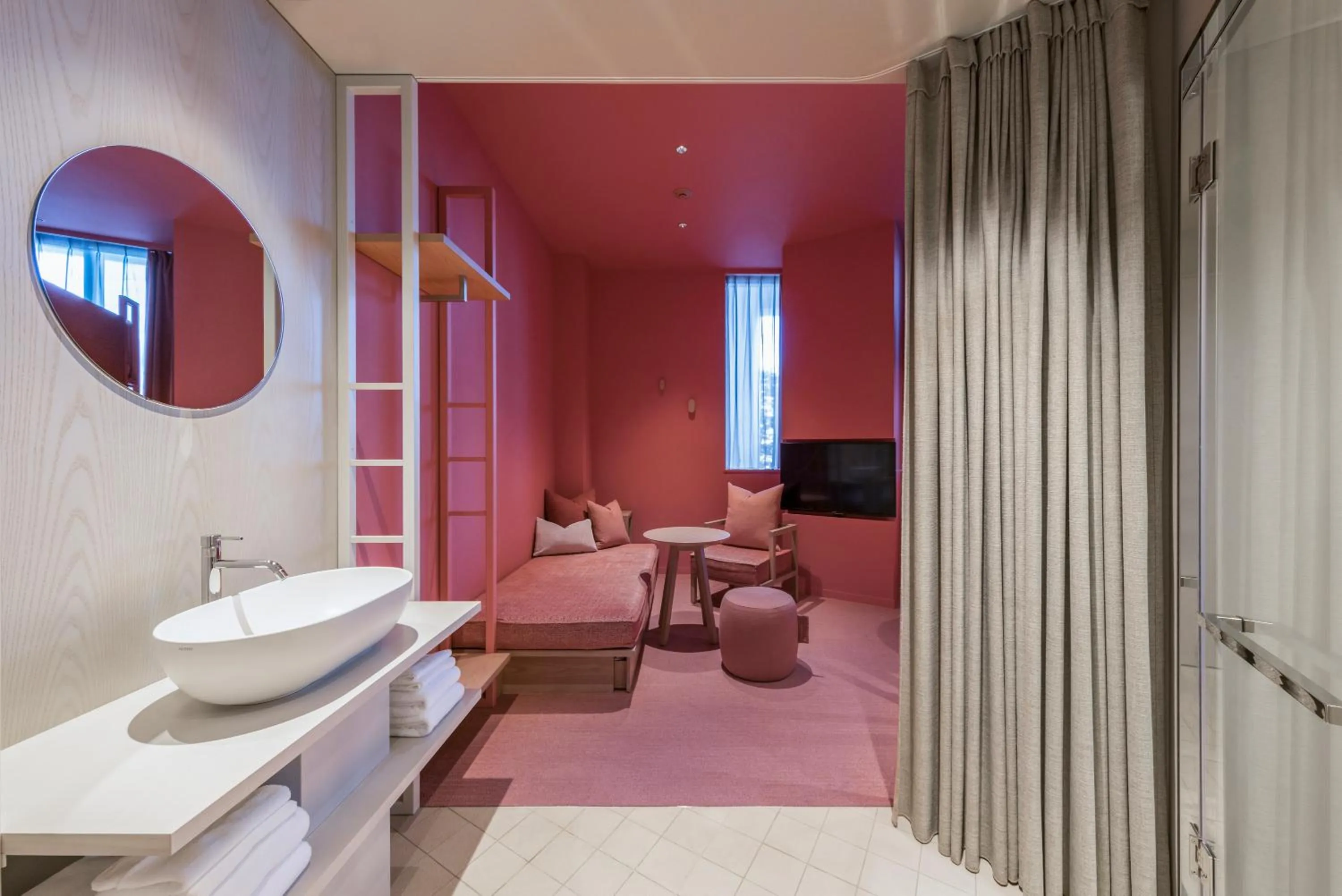 toggle hotel suidobashi TOKYO