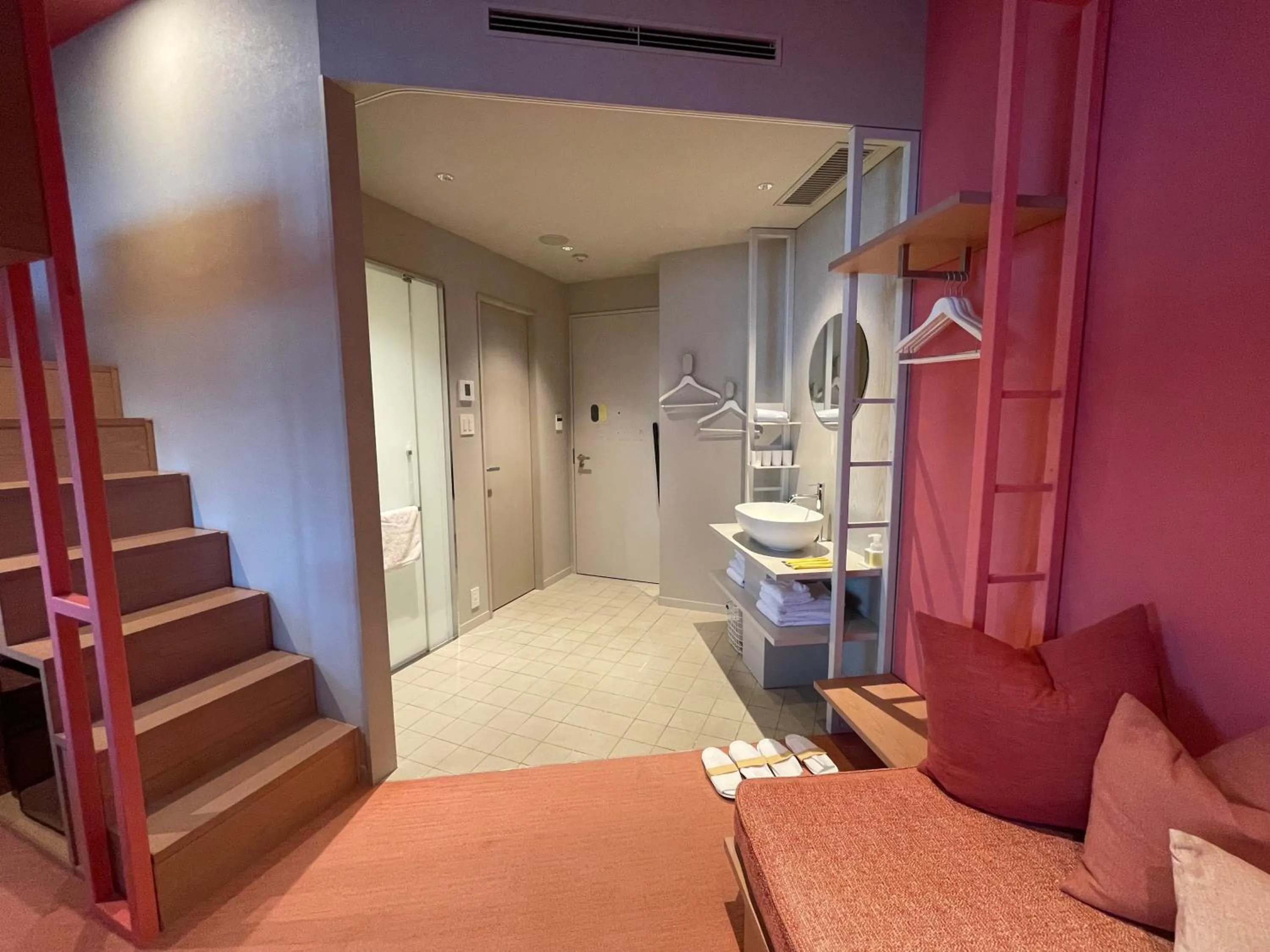 toggle hotel suidobashi TOKYO