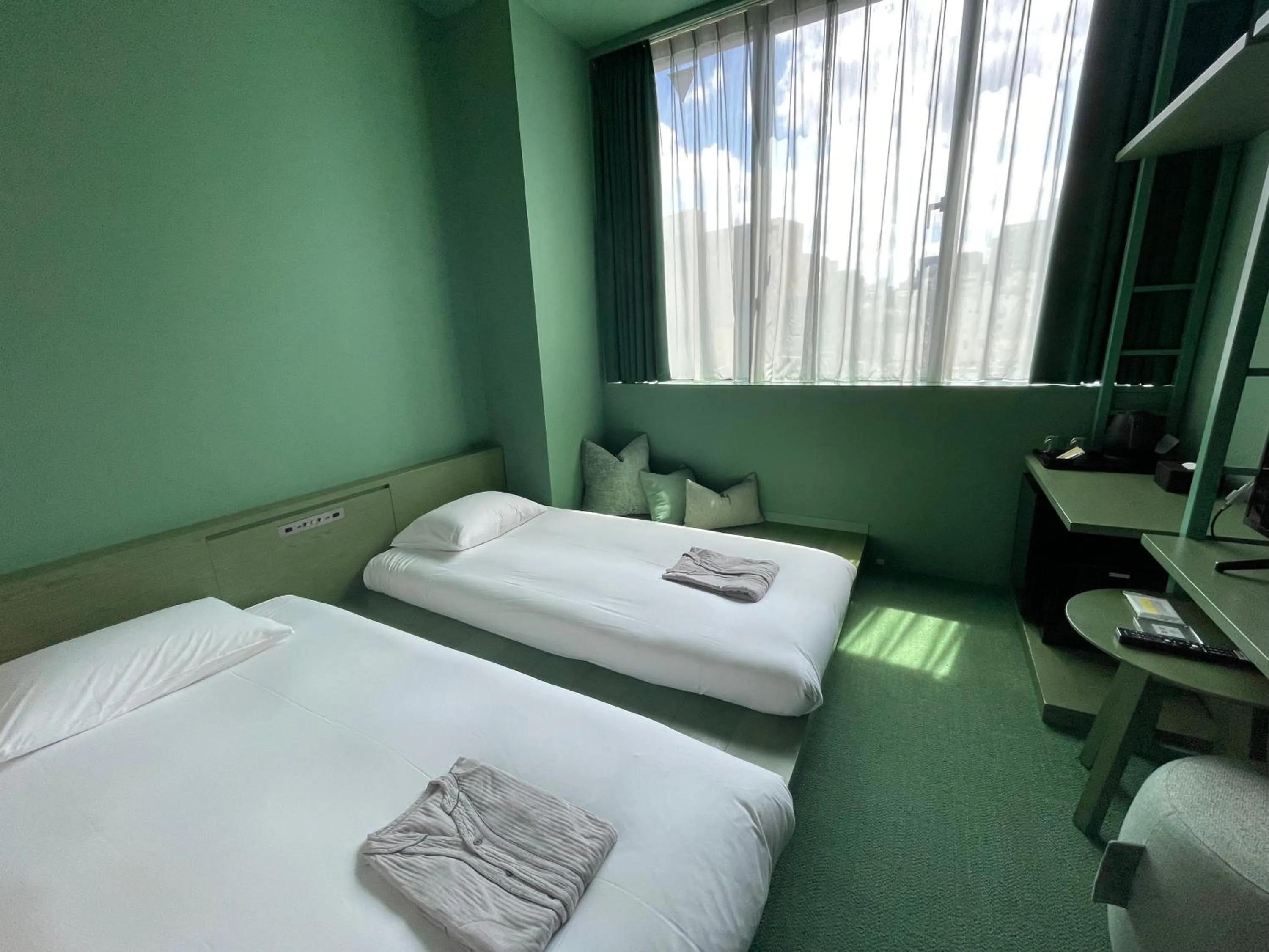 Bed in toggle hotel suidobashi TOKYO