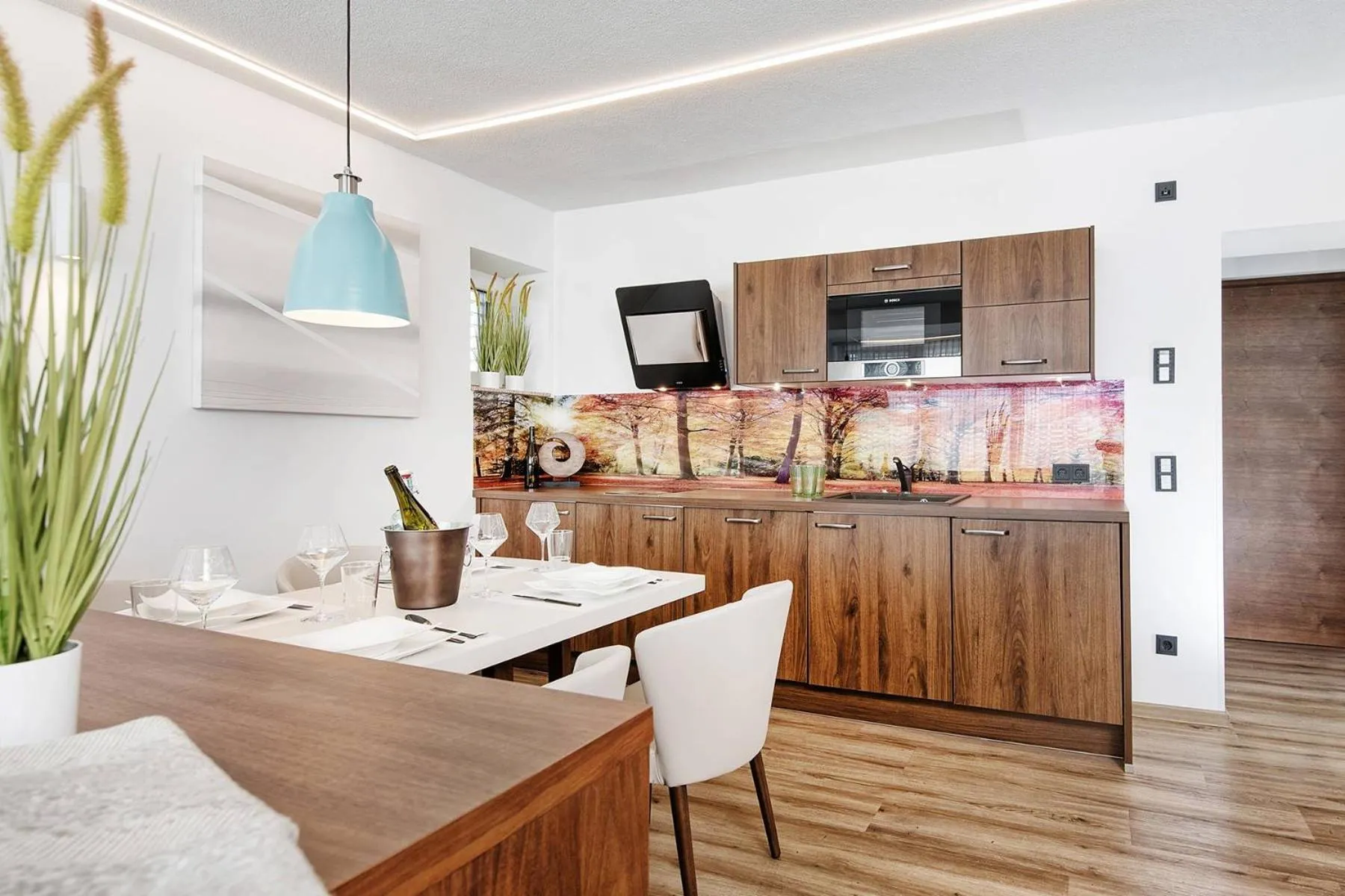 Kitchen or kitchenette in Boutiquehotel Wörthersee - Serviced Apartments