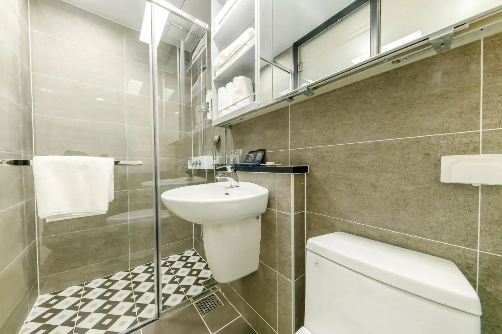 Standard Twin Room in Risen Ocean Park Hotel Standard Twin Room in Risen Ocean Park Hotel