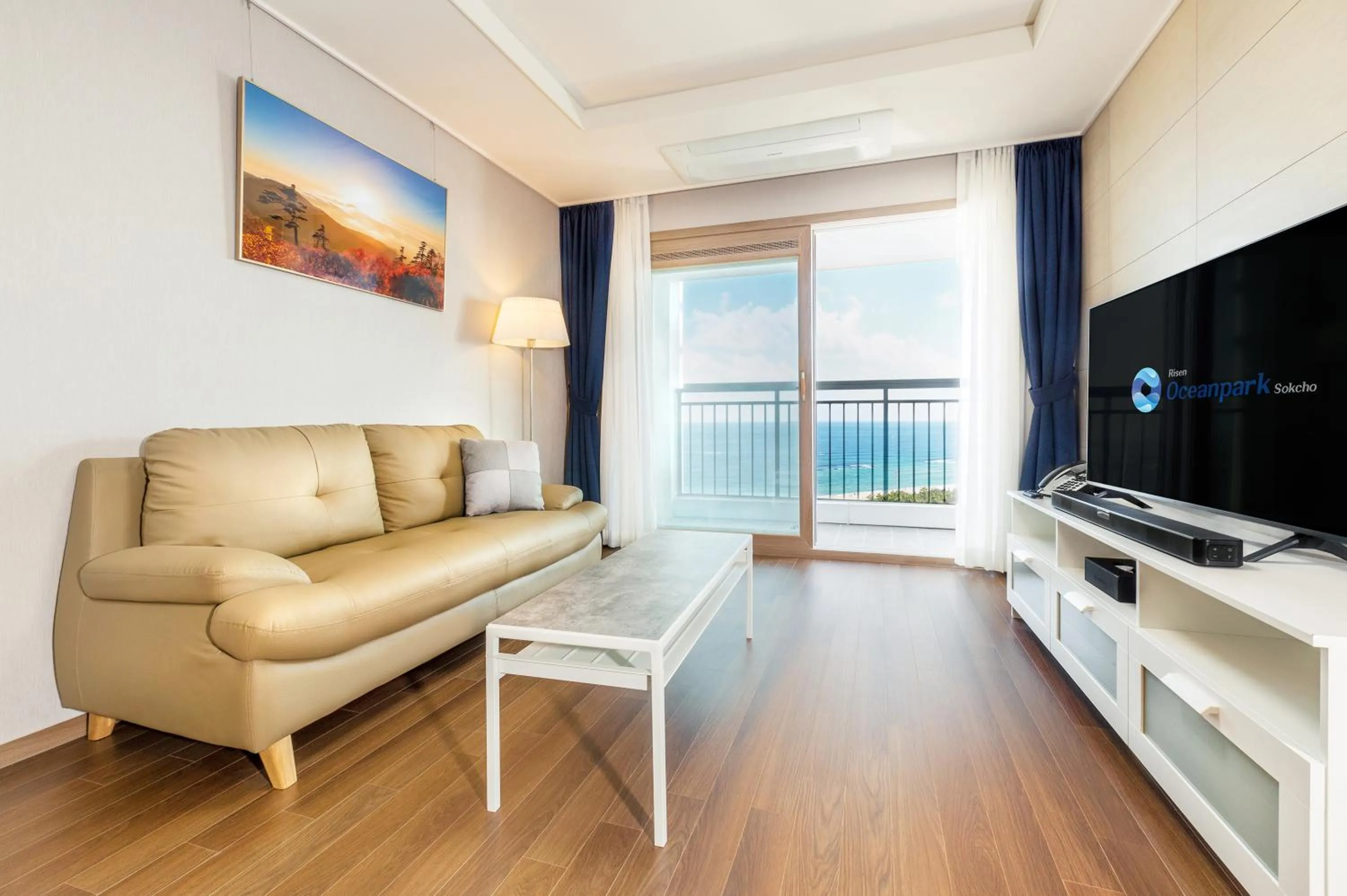 Risen Ocean Park Hotel