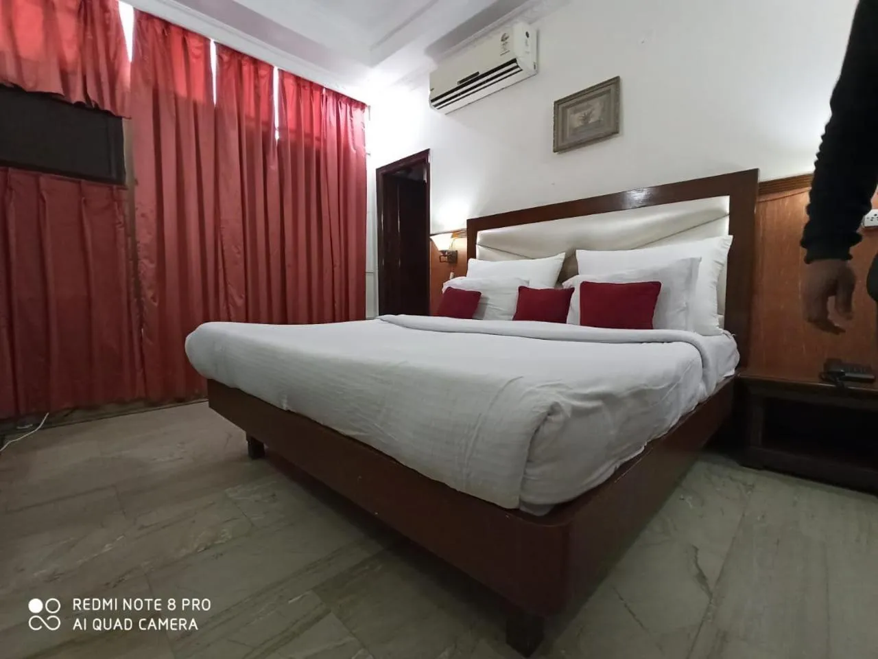 Bed in HOTEL CORPORATE INN