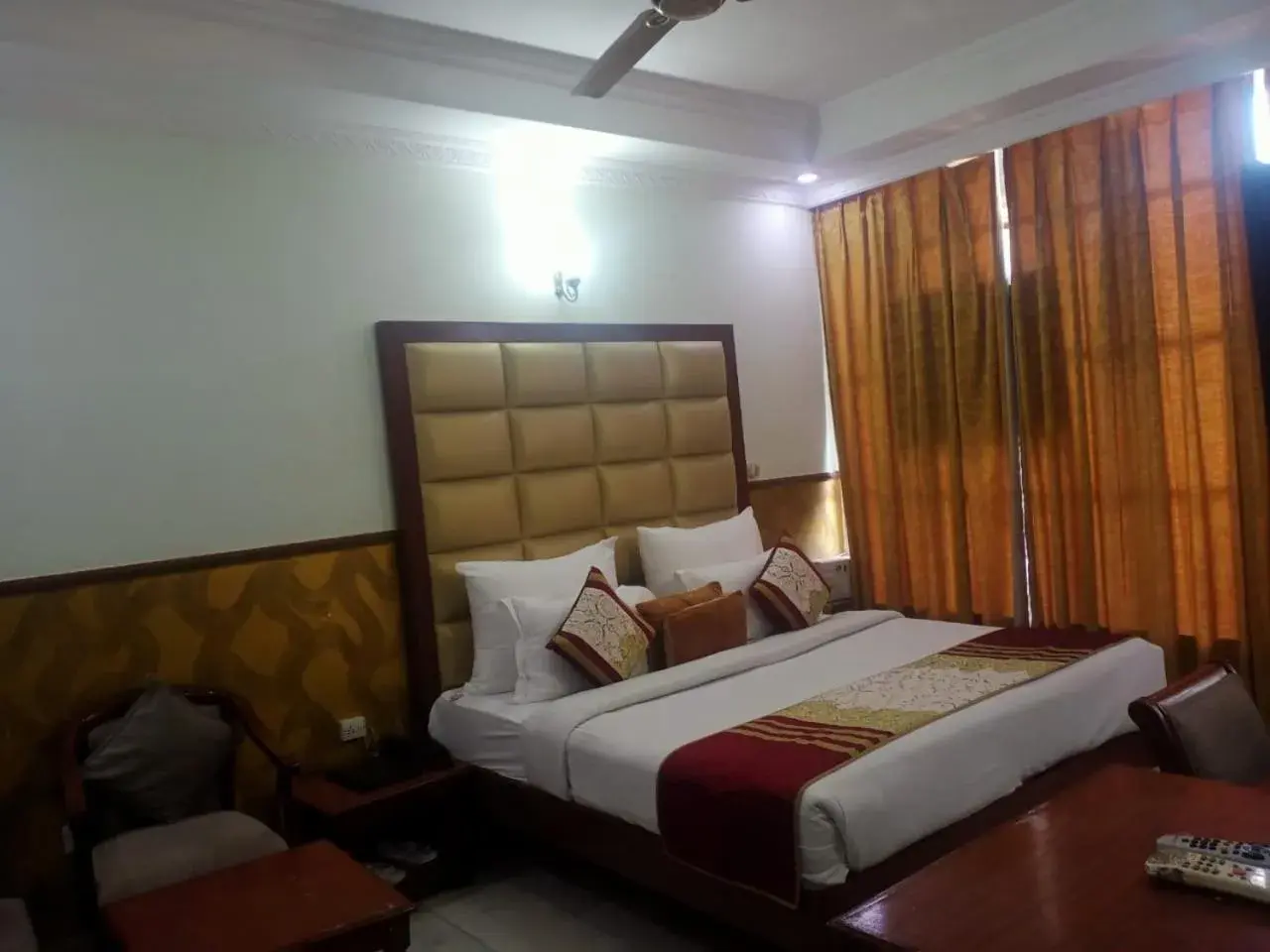 Bed in HOTEL CORPORATE INN Bed in HOTEL CORPORATE INN