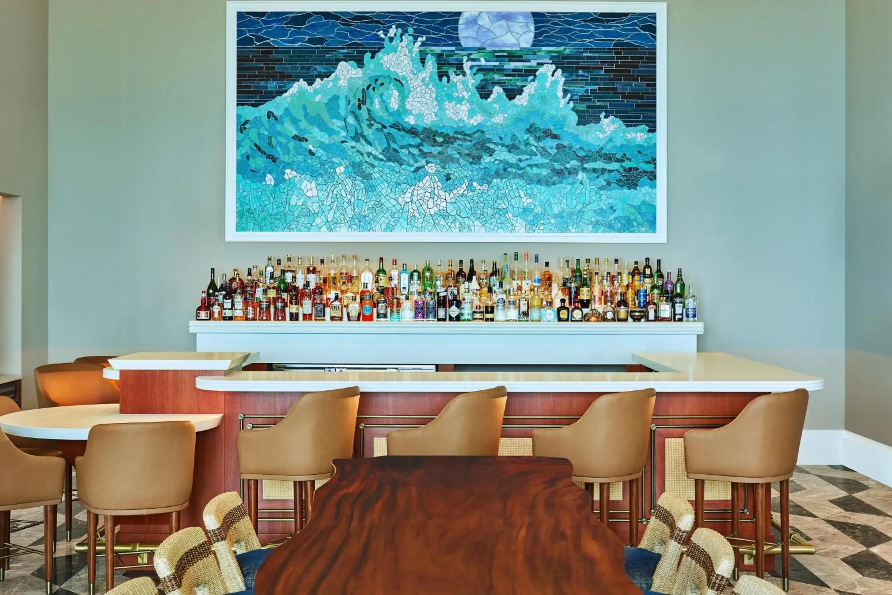 Lounge or bar in The St Regis Bermuda Resort Lounge or bar in The St Regis Bermuda Resort