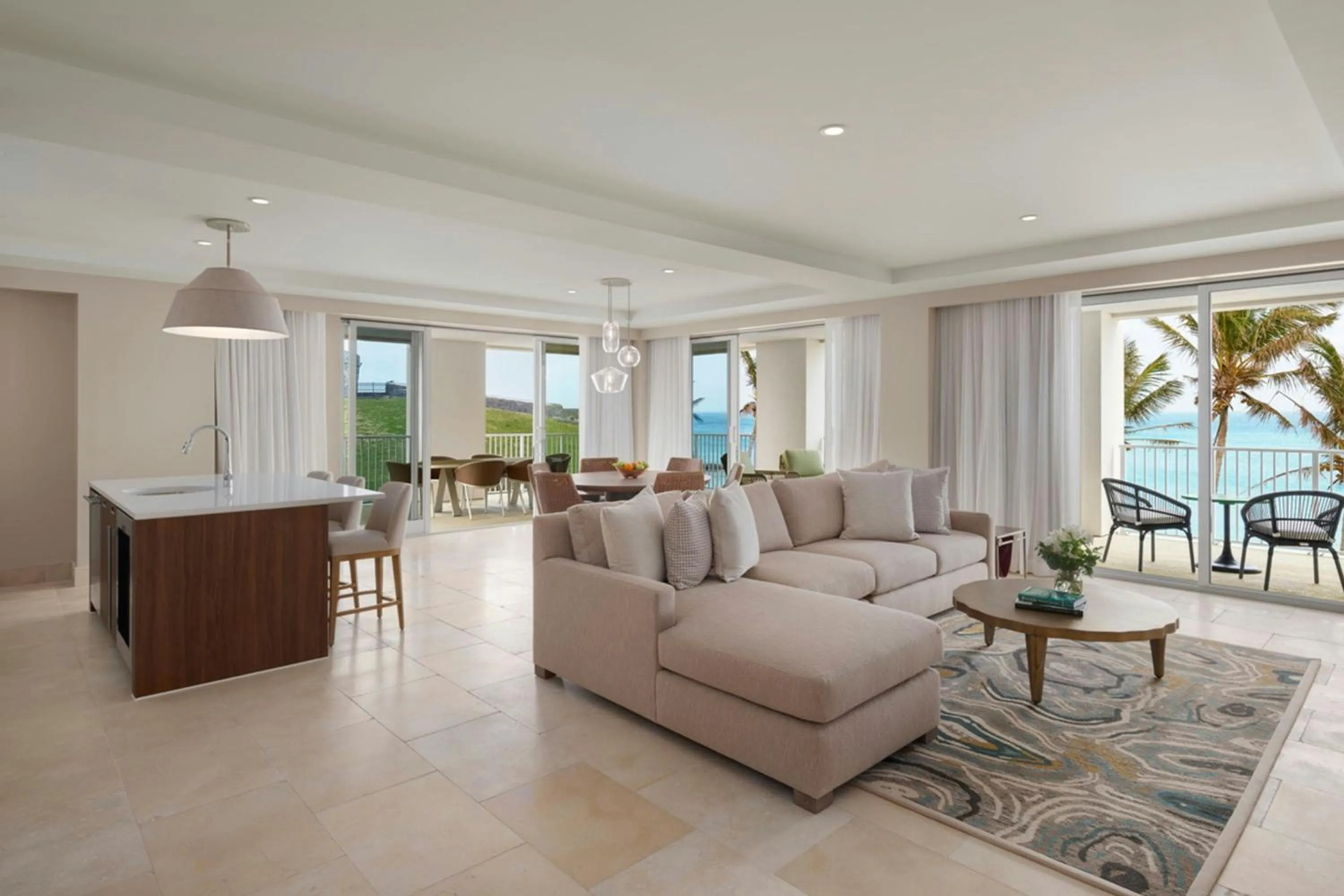 Photo of the whole room in The St. Regis Bermuda Resort