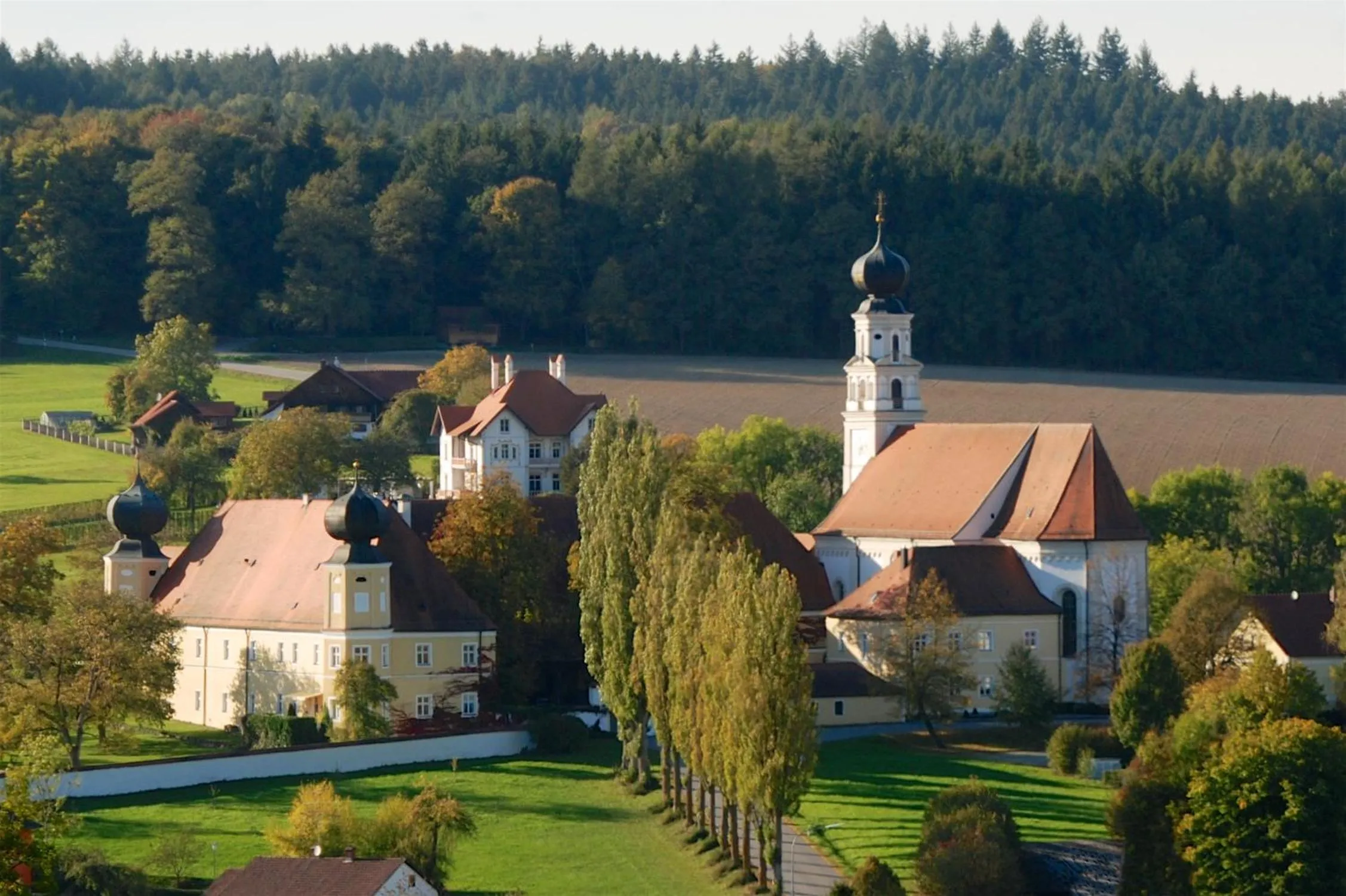 Property building in Klosterhof St. Salvator
