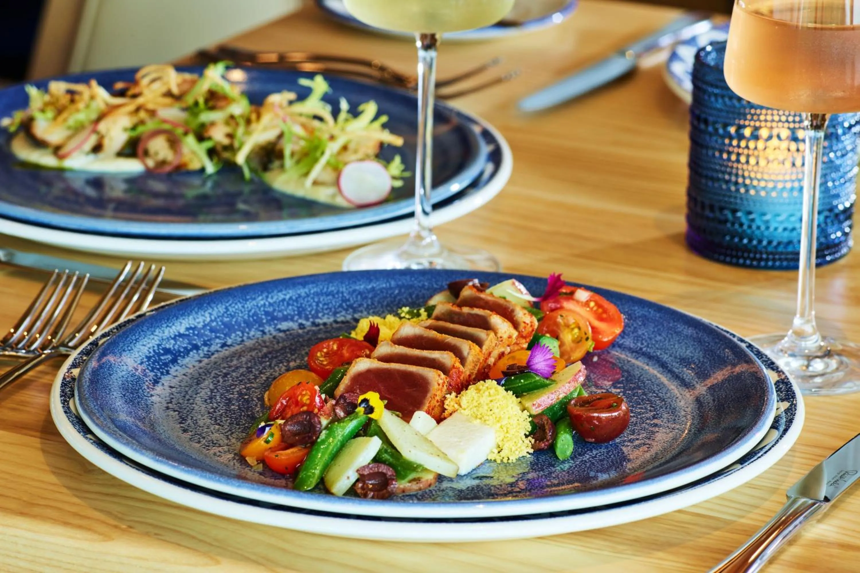 Restaurant/places to eat in Walt Disney World Swan Reserve