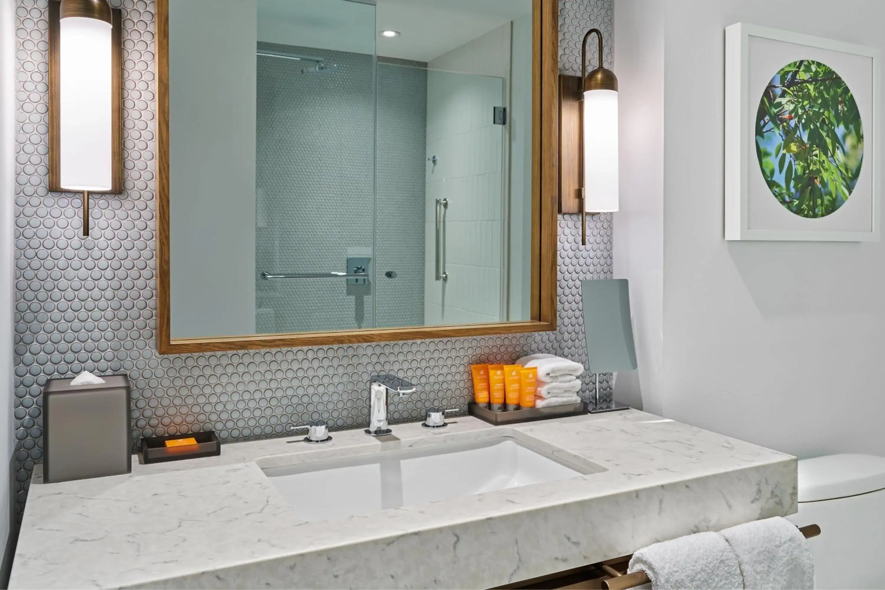 Traditional, Guest room, 1 King, Sofa bed, No view (Includes Early Entry To Disney Theme Parks) in Walt Disney World Swan Reserve Traditional, Guest room, 1 King, Sofa bed, No view (Includes Early Entry To Disney Theme Parks) in Walt Disney World Swan Reserve