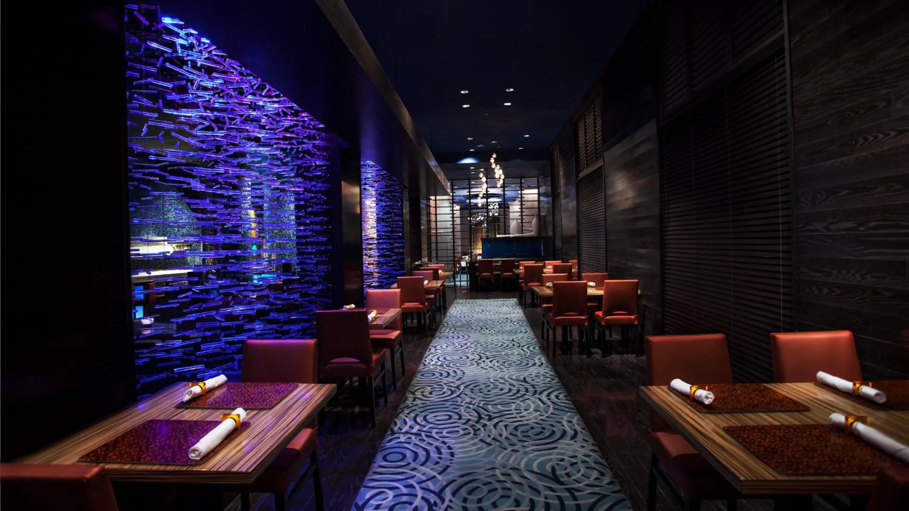 Lounge or bar in Walt Disney World Swan Reserve