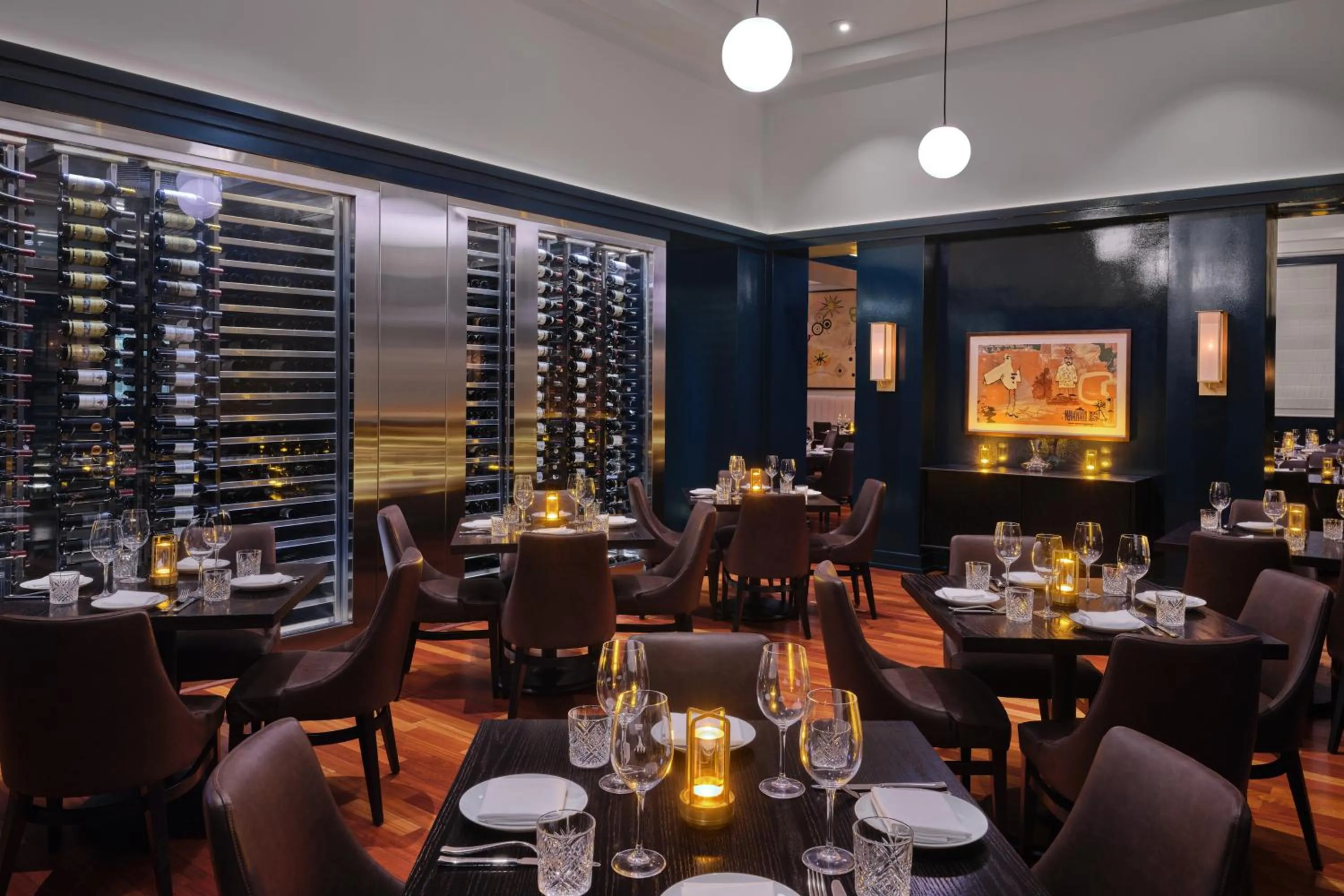 Restaurant/places to eat in Walt Disney World Swan Reserve