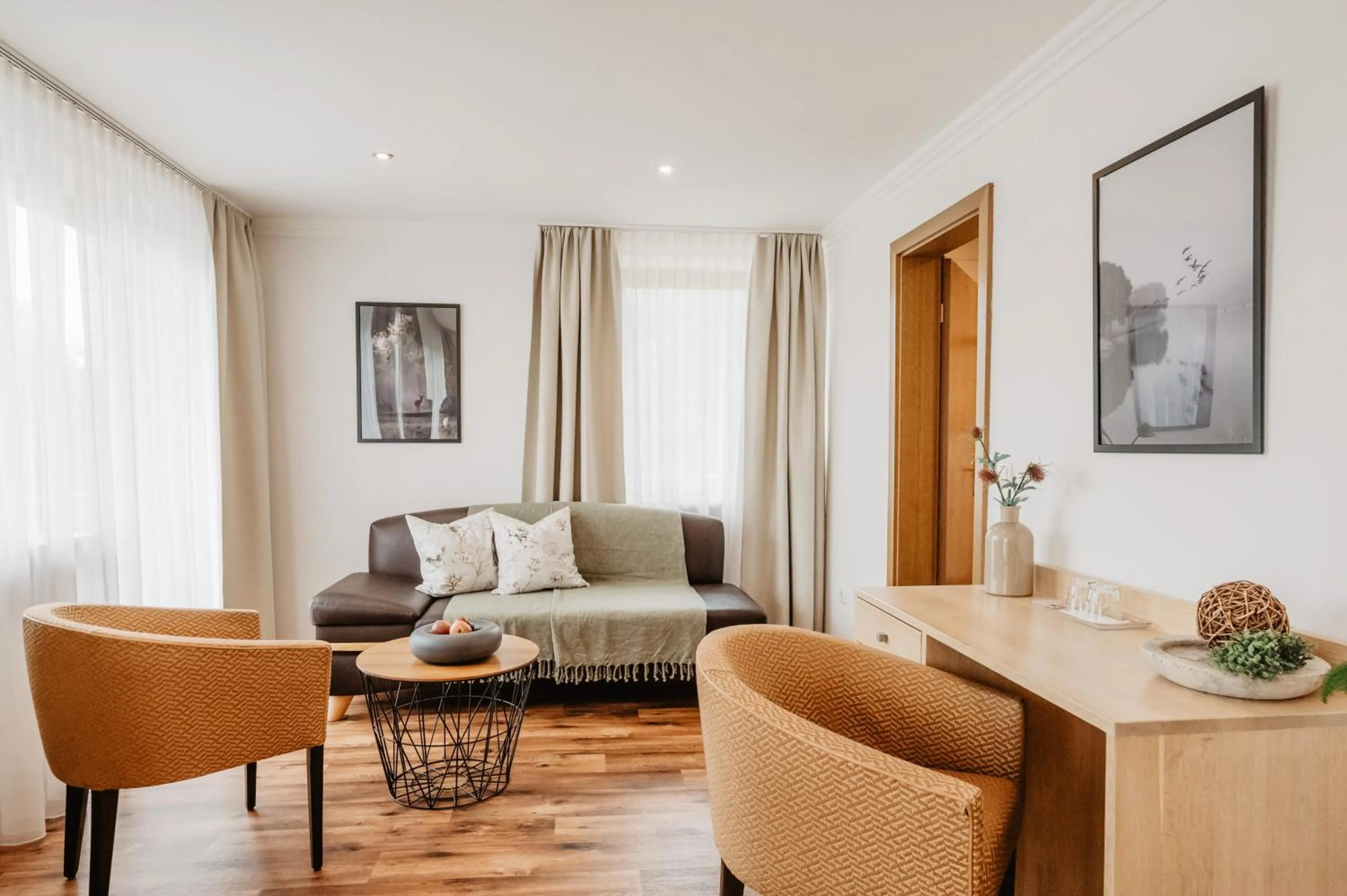 Photo of the whole room in Hotel Restaurant Zum Goldenen Anker mit Hallenbad & Wellnessbereich