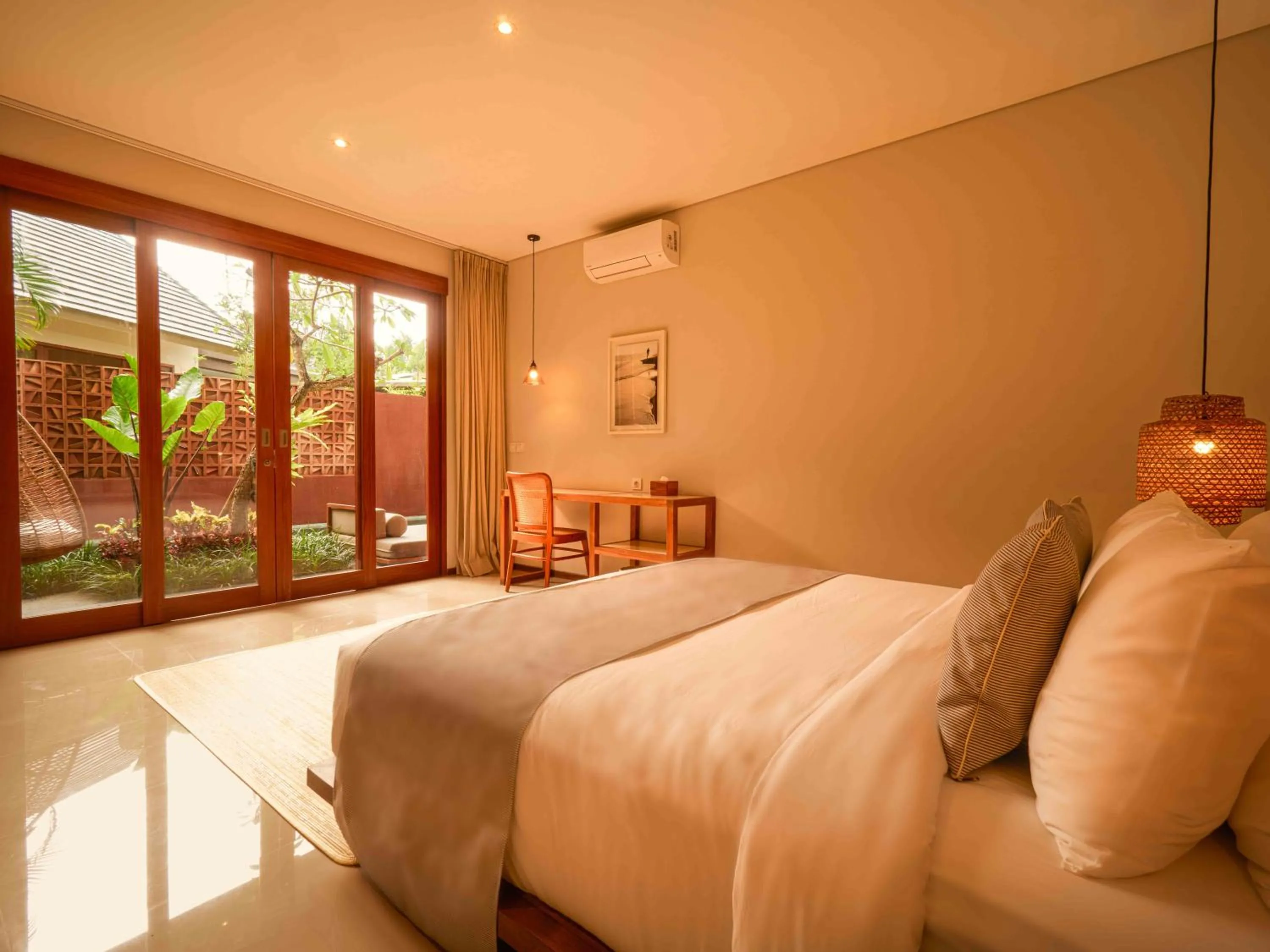 Bed in Agra & Amurti Villas