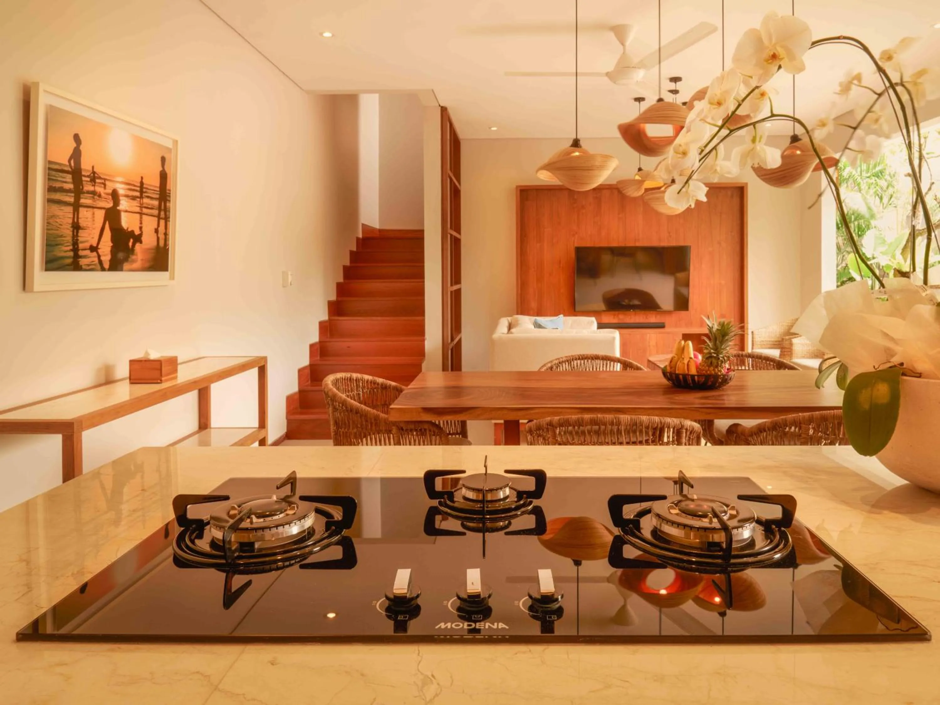 Kitchen or kitchenette in Agra & Amurti Villas
